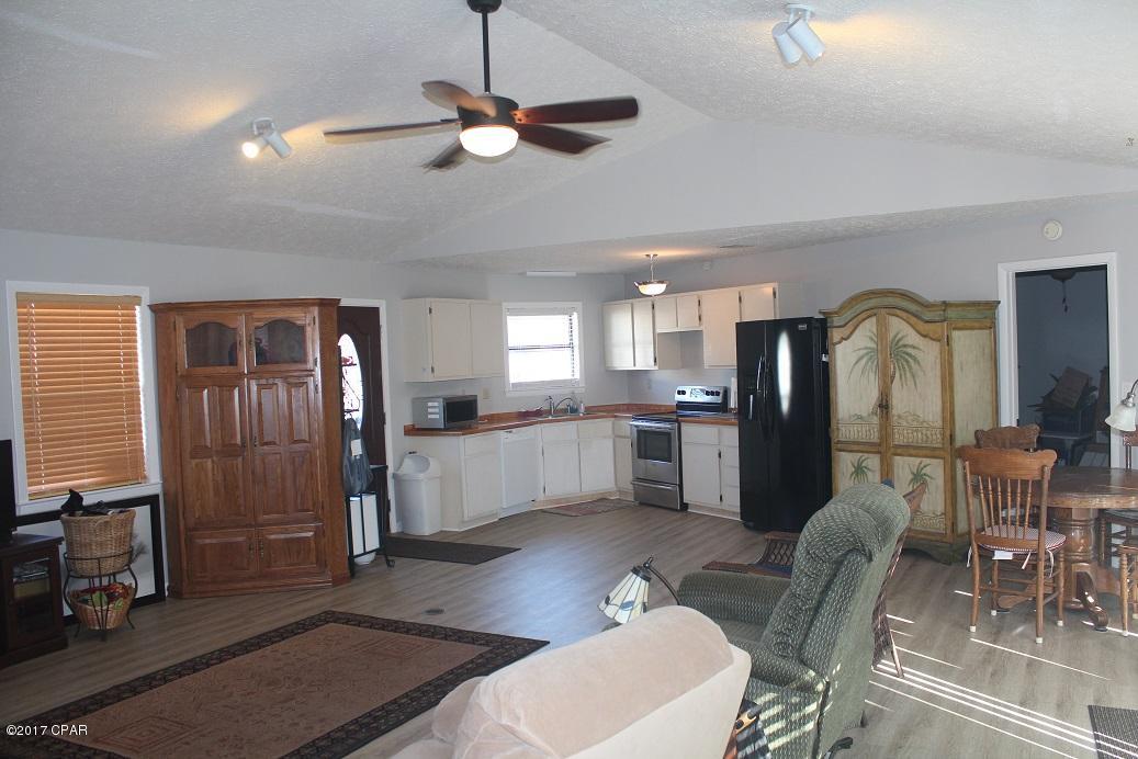 North Lagoon Oaks 7th Add - Residential