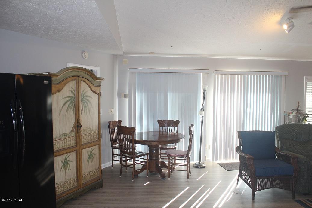 North Lagoon Oaks 7th Add - Residential