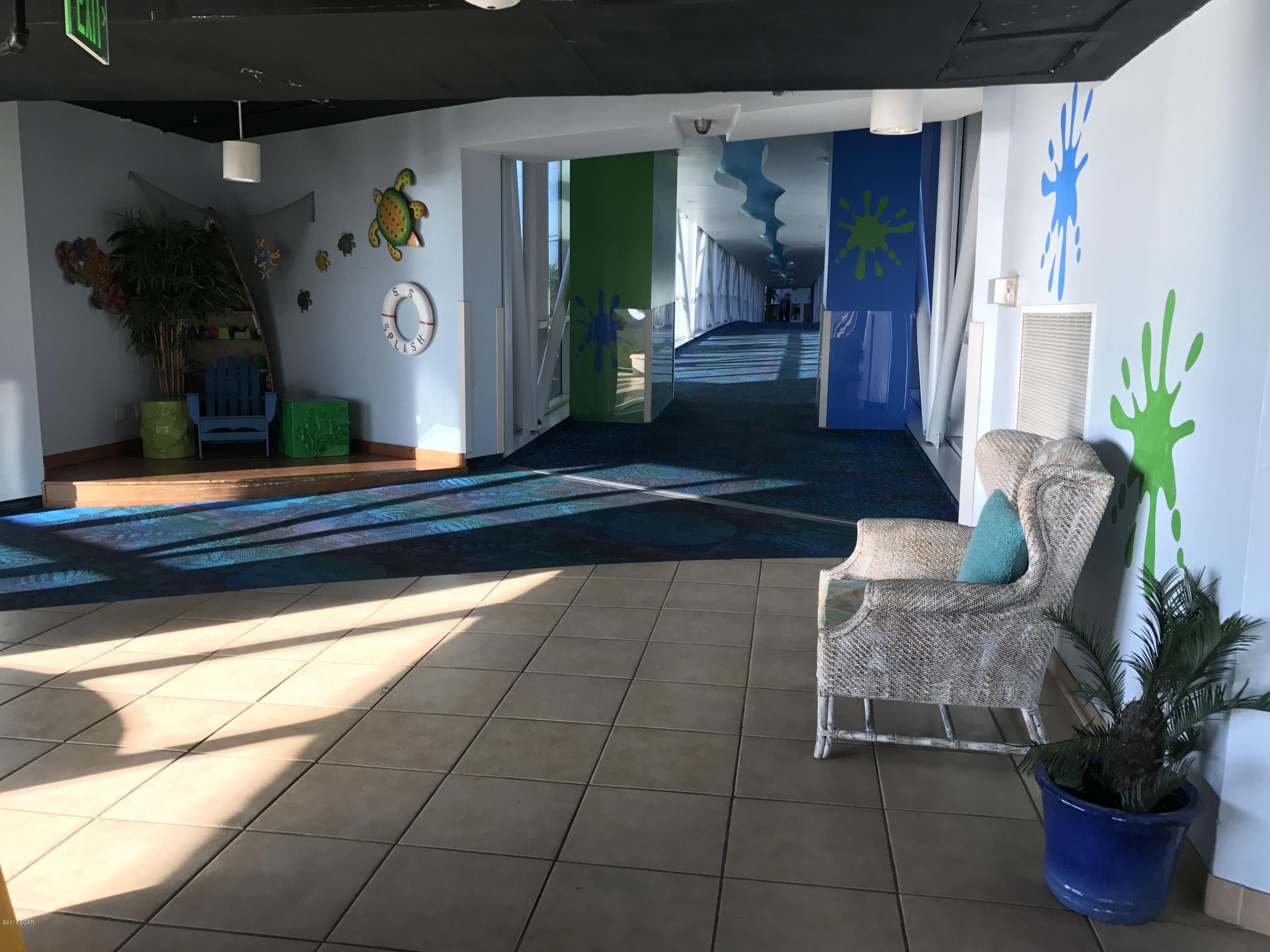 Splash Condo - Residential