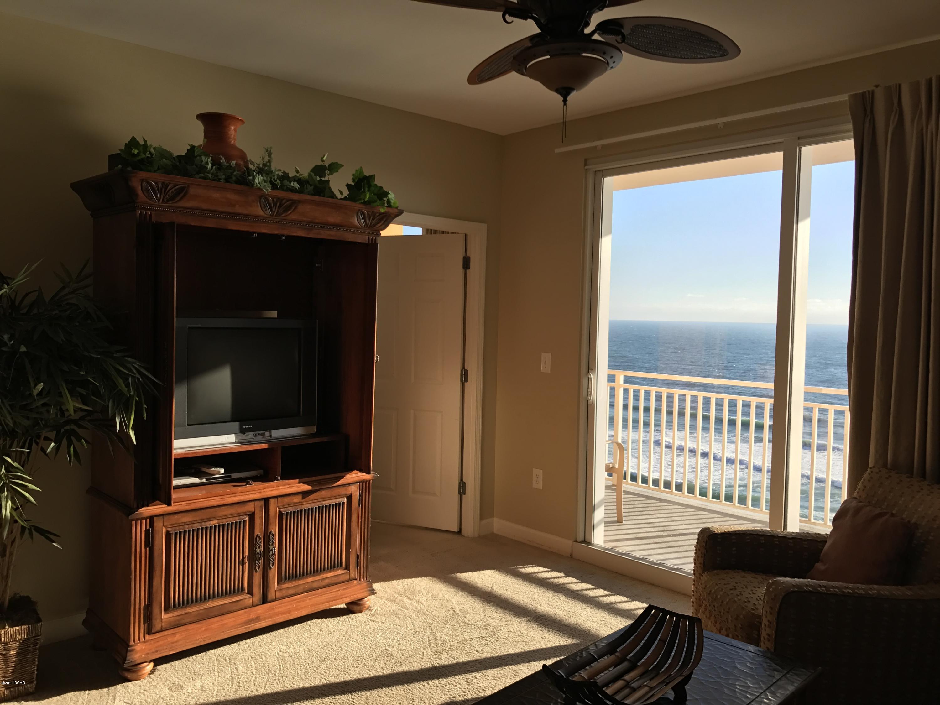 Splash Condo - Residential