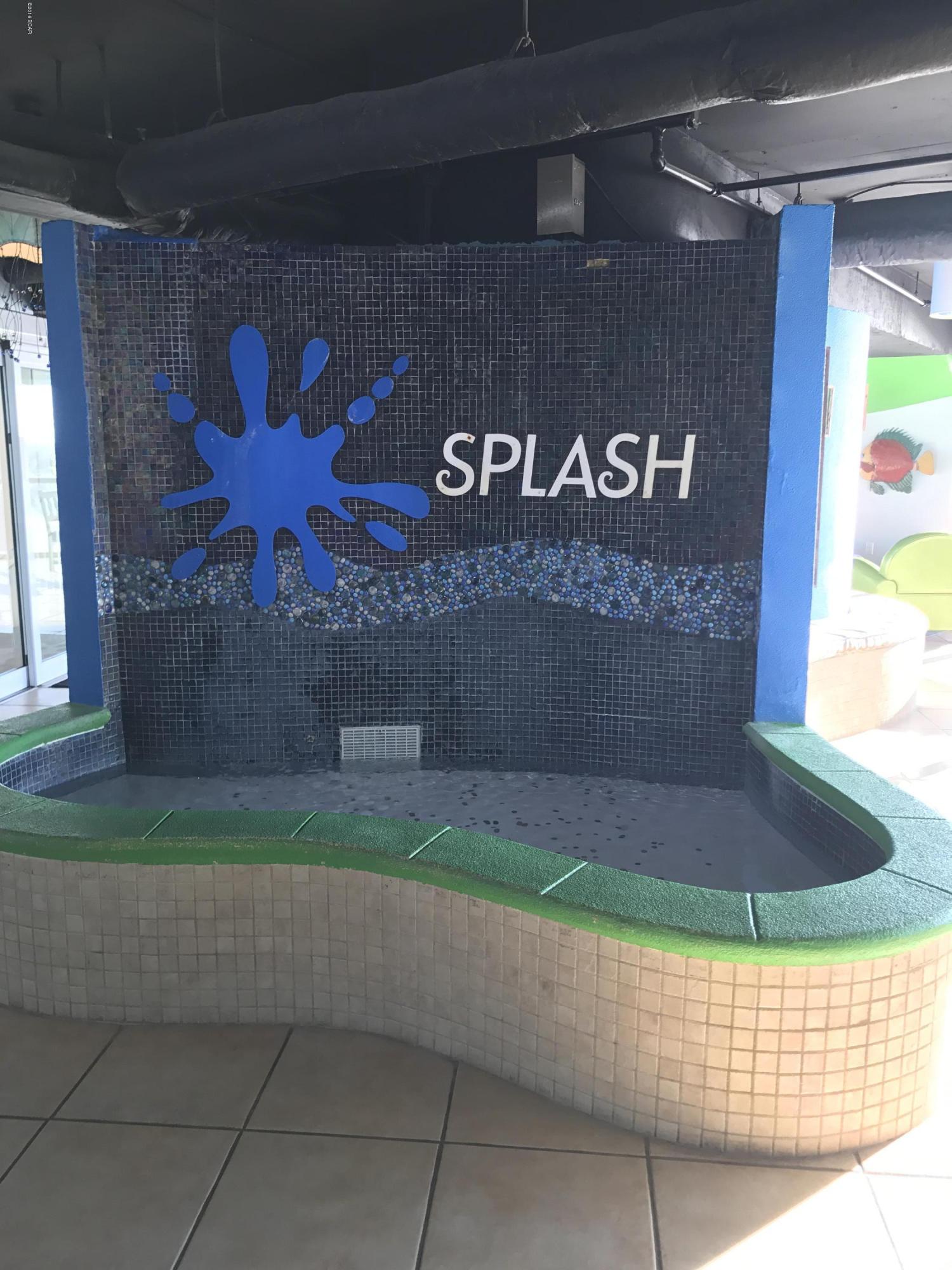 Splash Condo - Residential