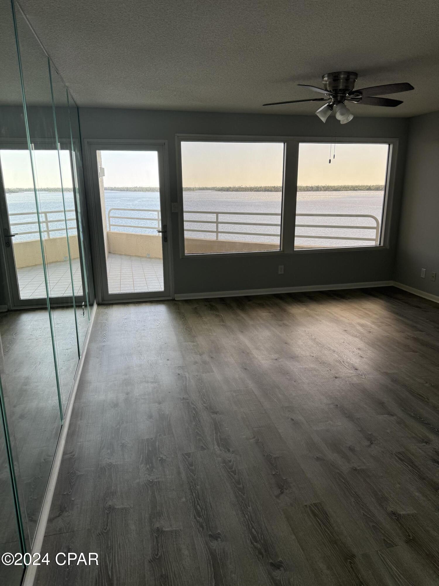 Cove Harbor - Residential