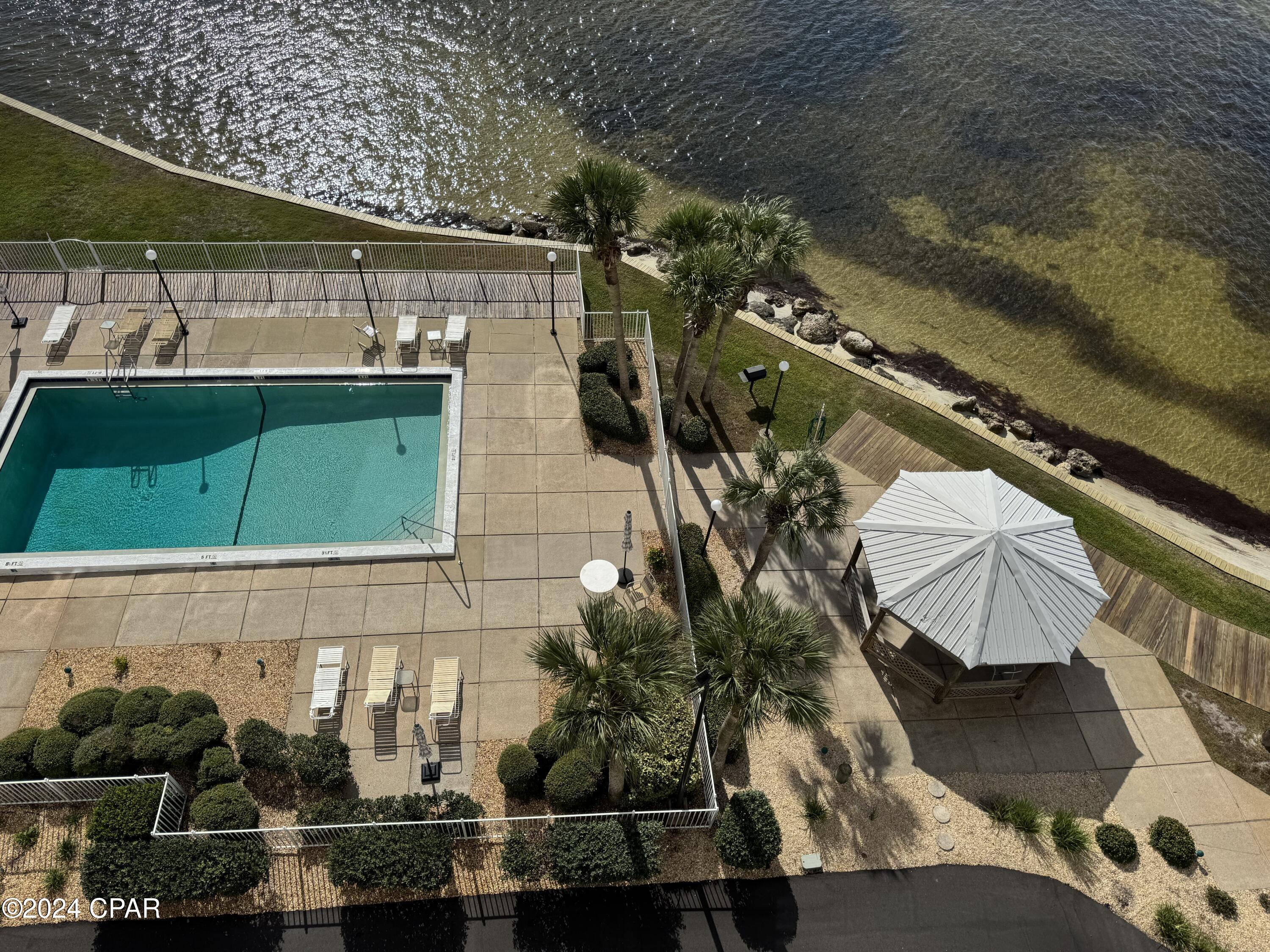 Cove Harbor - Residential