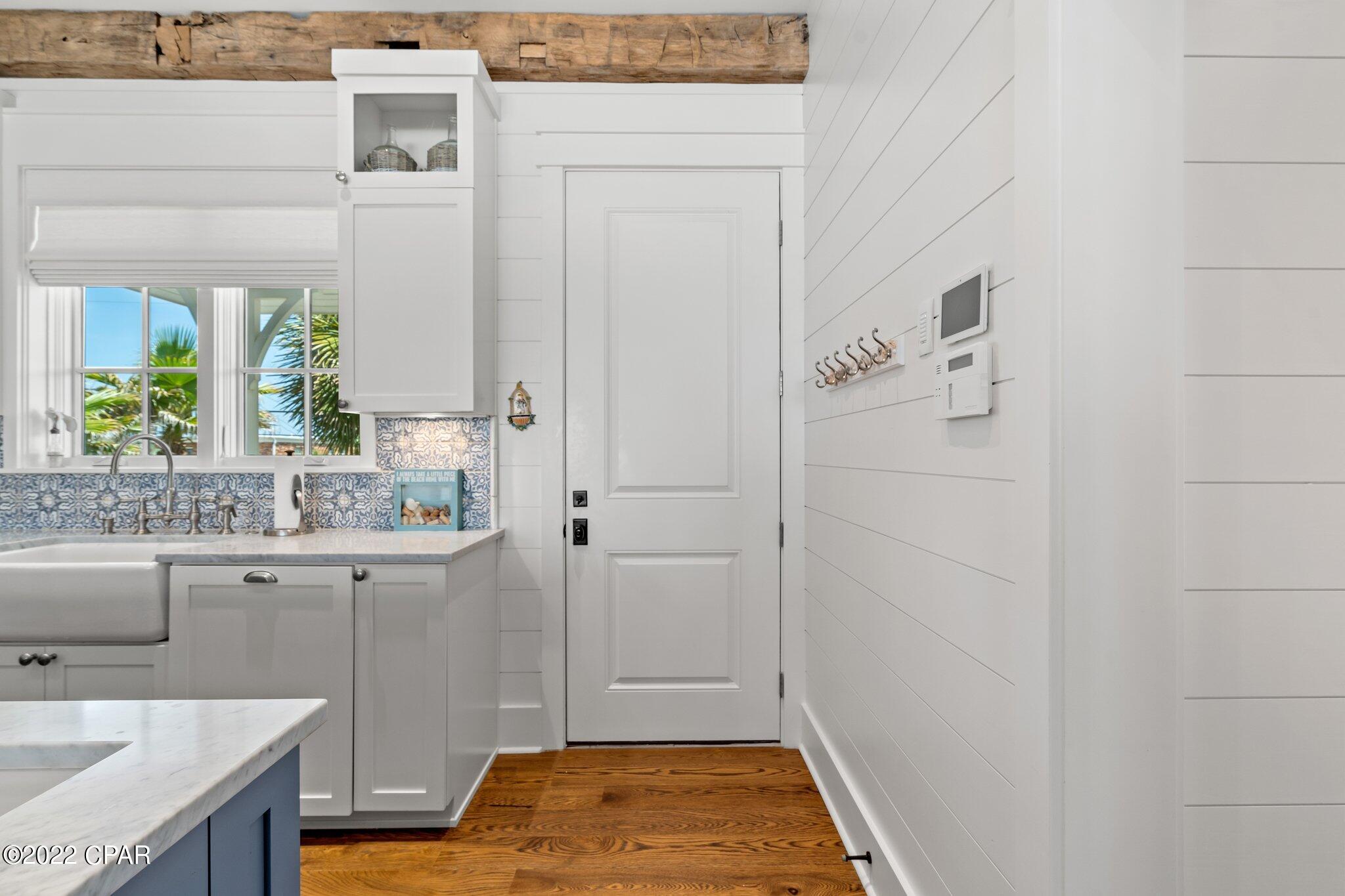 Gulf Lagoon Beach - Residential