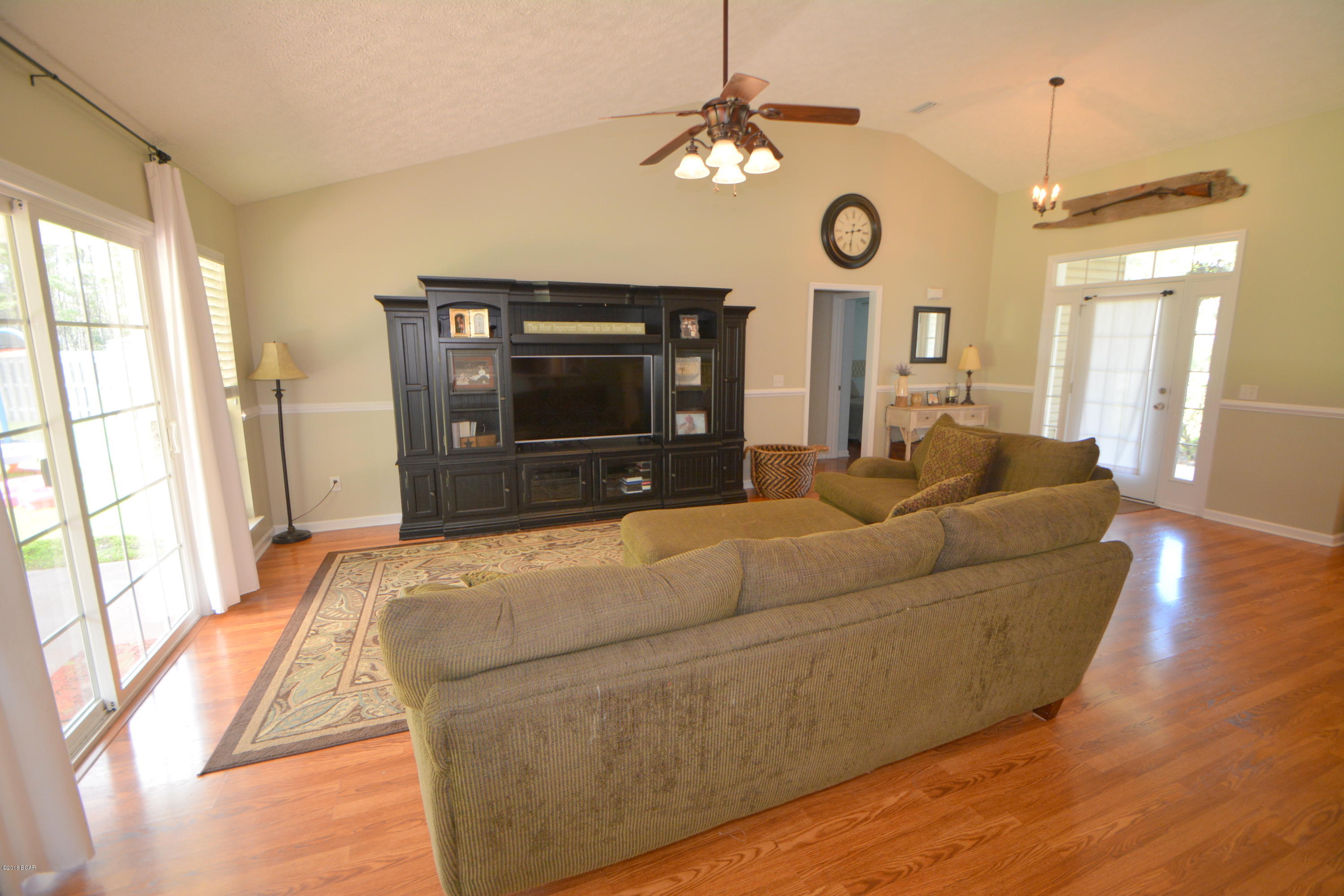 Oakcrest Unit 1 - Residential