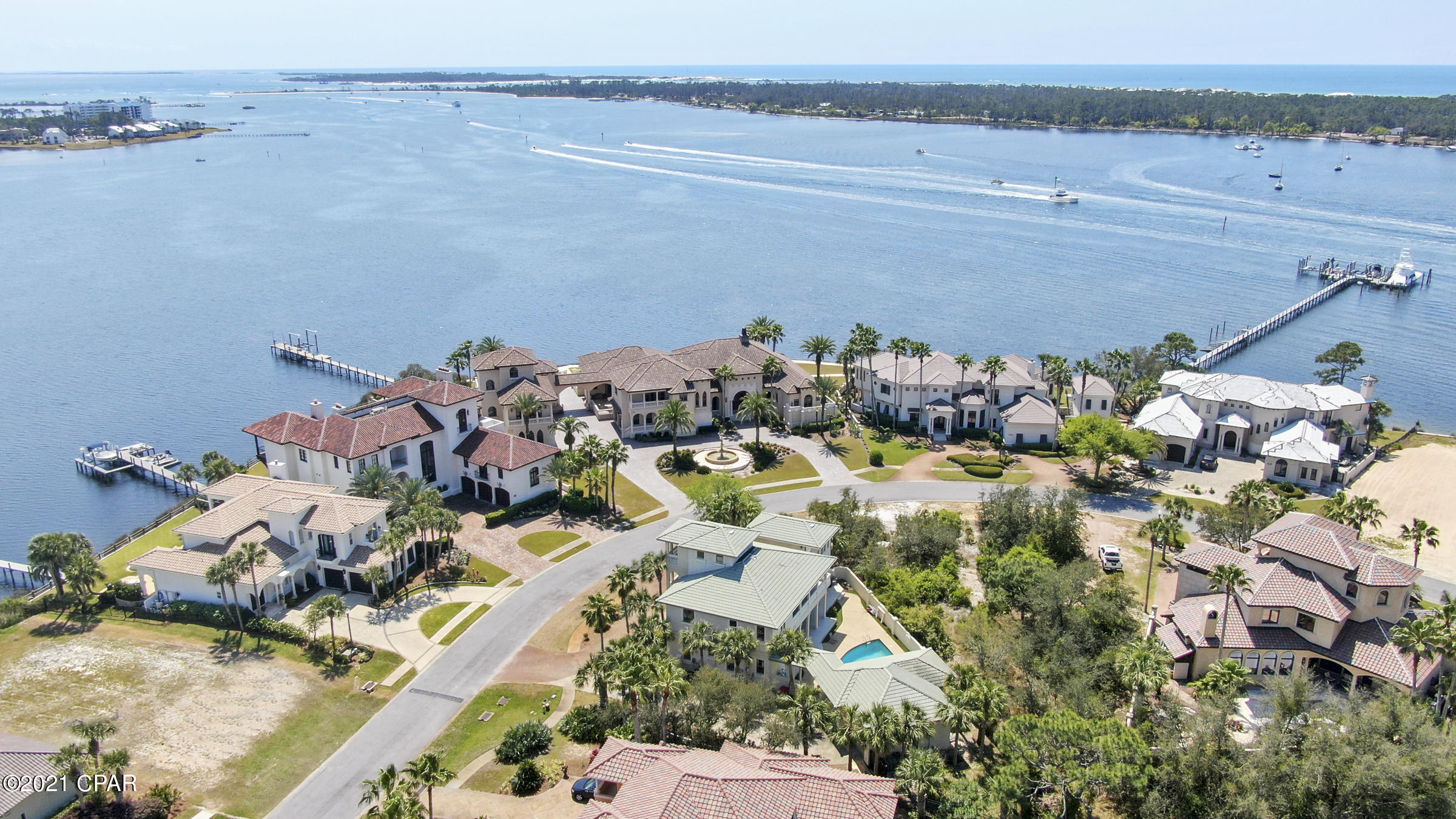 Finisterre - Residential