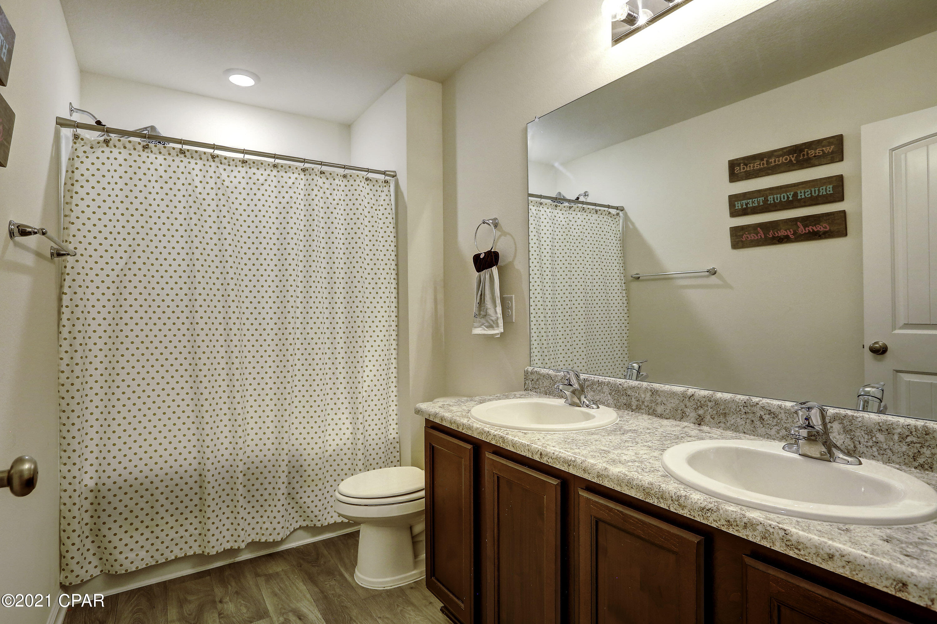 Olde Towne Village - Residential