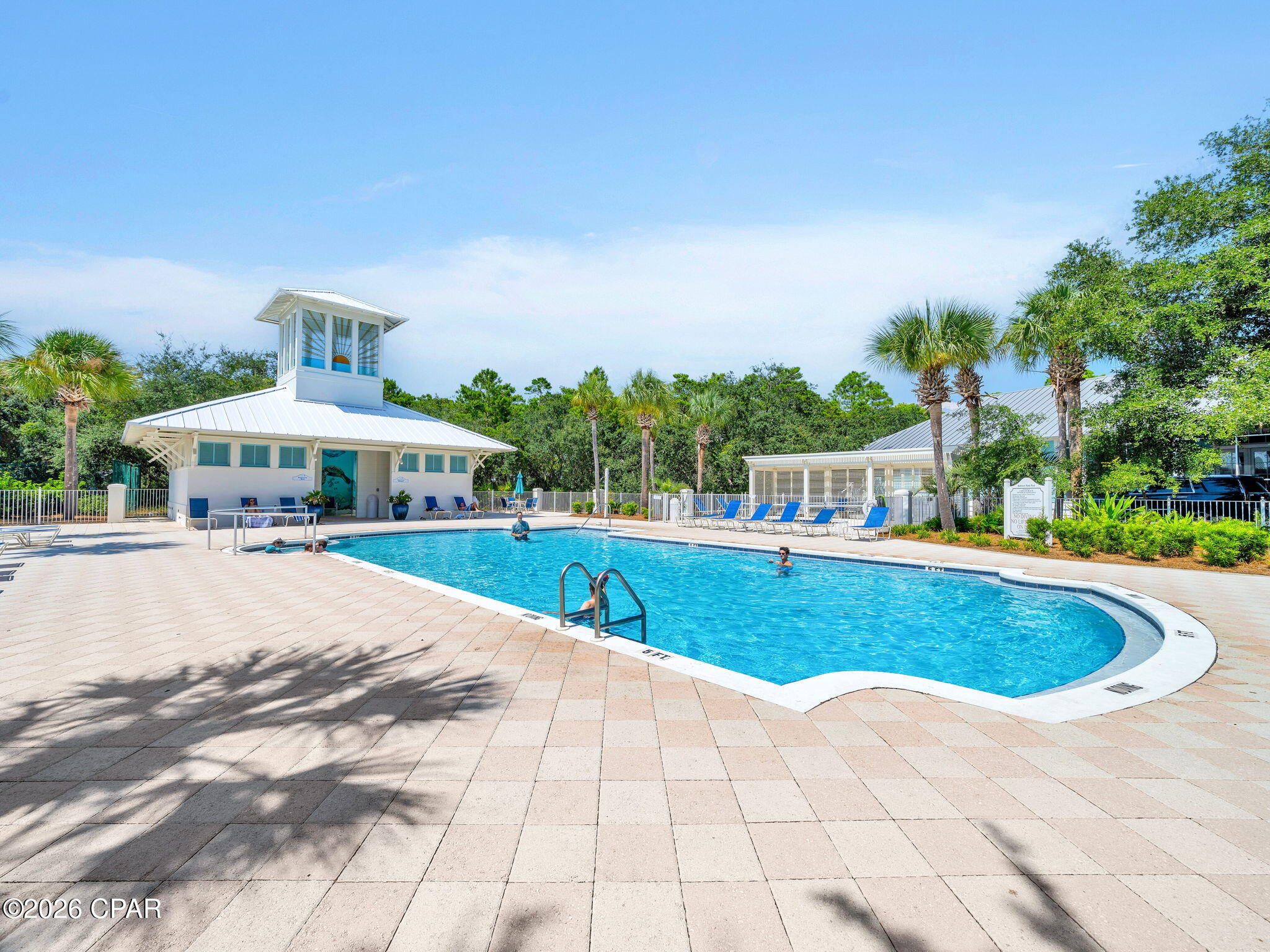 Carillon Beach Inn - Residential