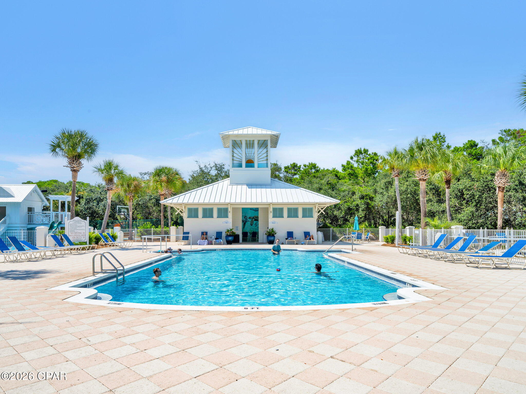 Carillon Beach Inn - Residential