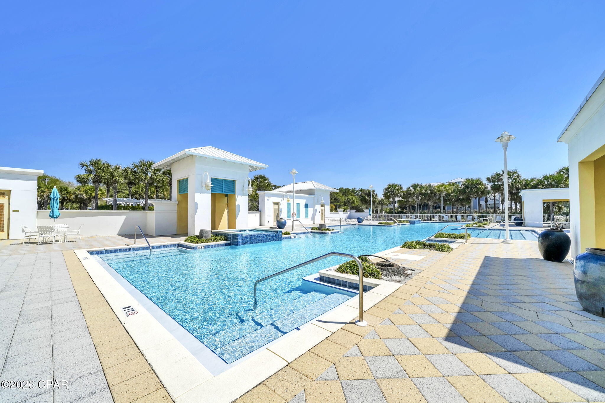 Carillon Beach Inn - Residential