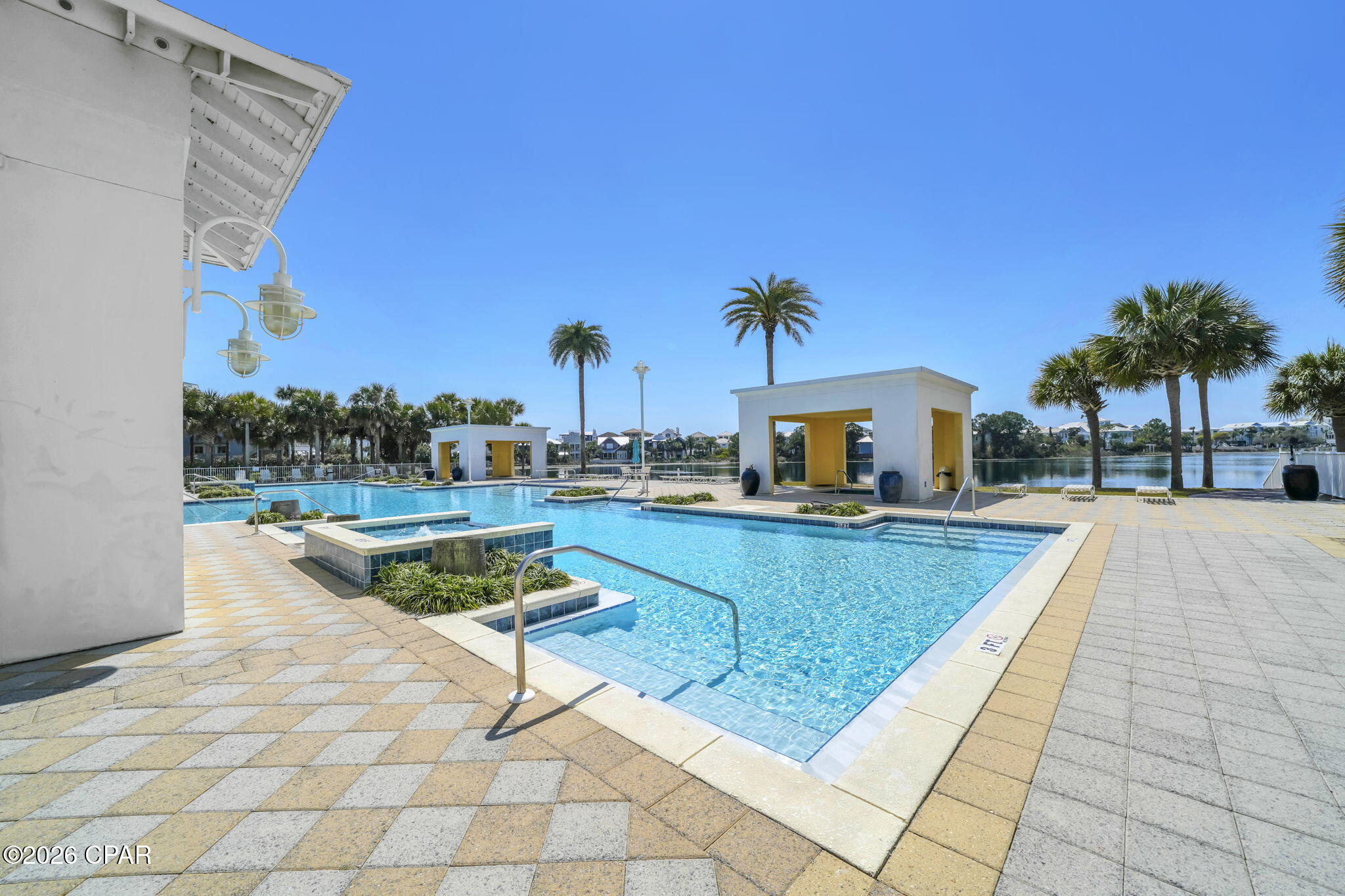 Carillon Beach Inn - Residential