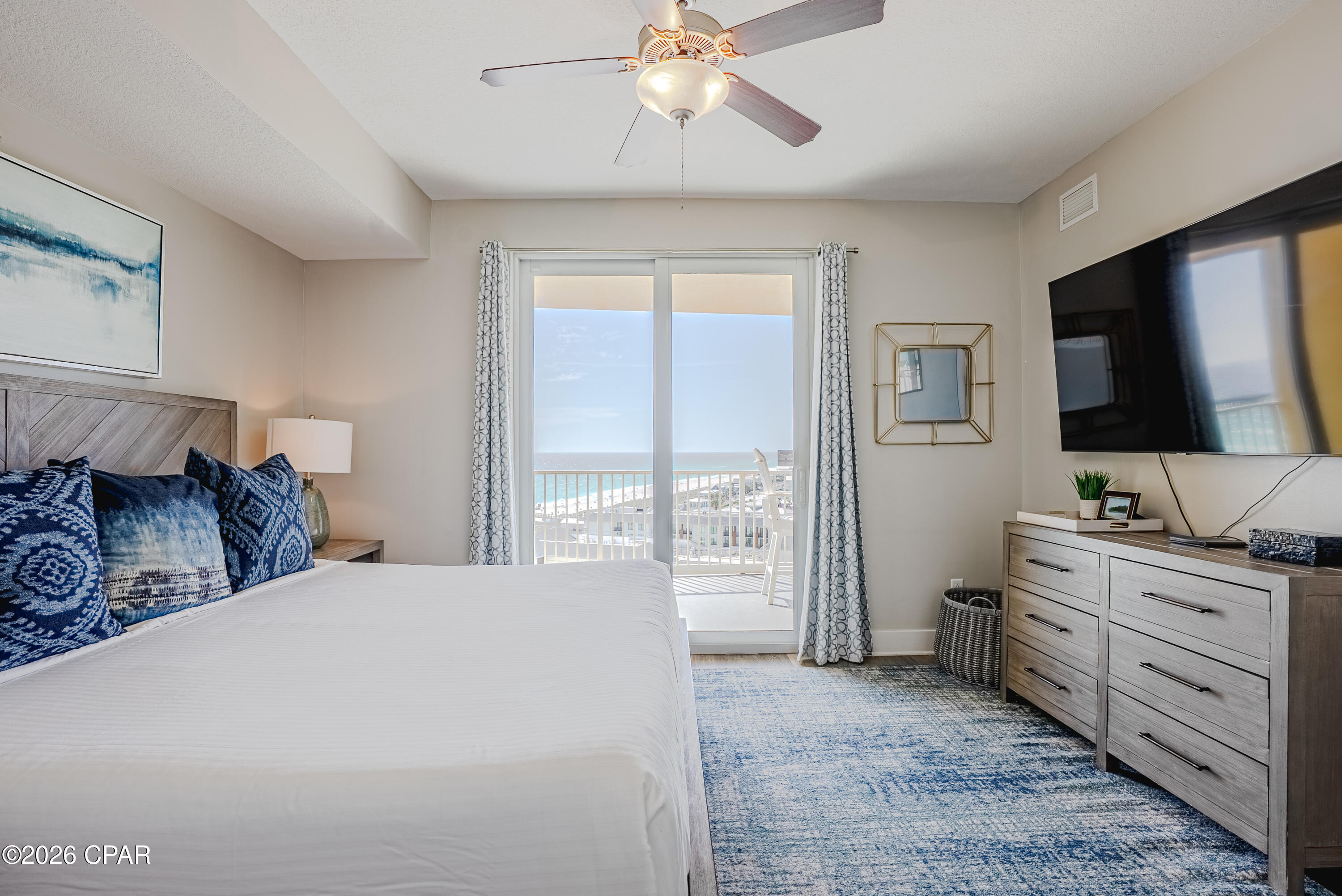 Calypso Towers III - Residential