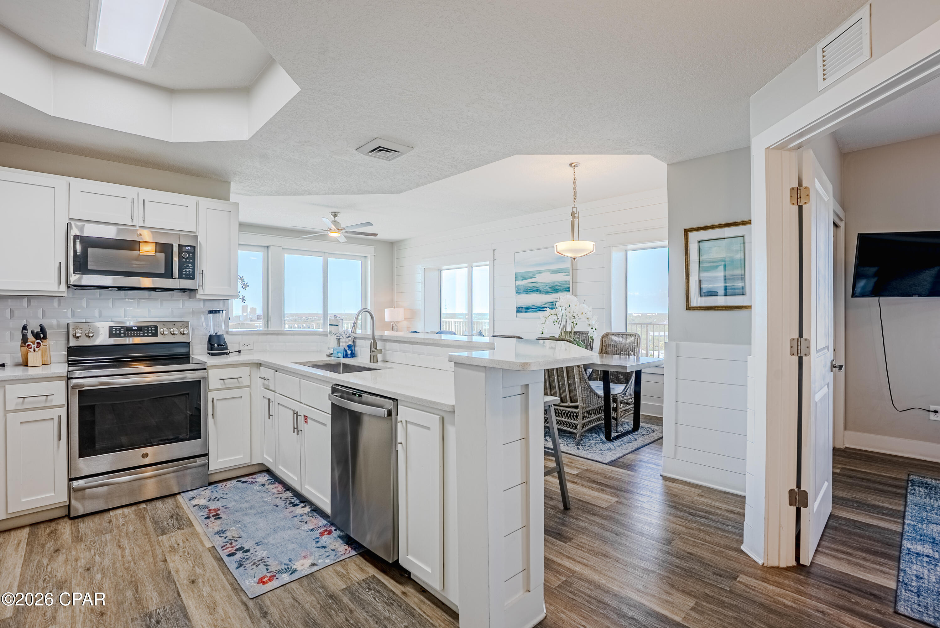 Calypso Towers III - Residential