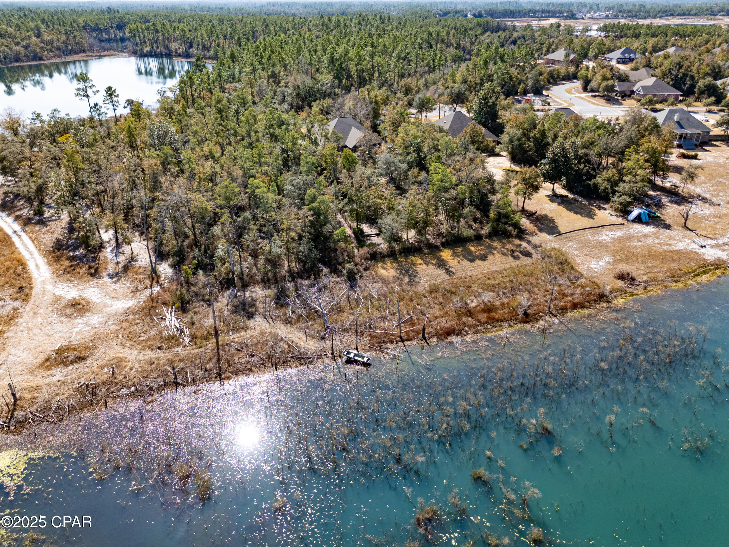 Lake Merial - Residential