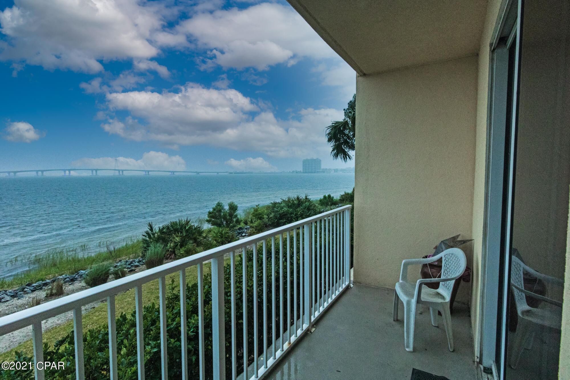 Hibiscus By The Bay - Residential