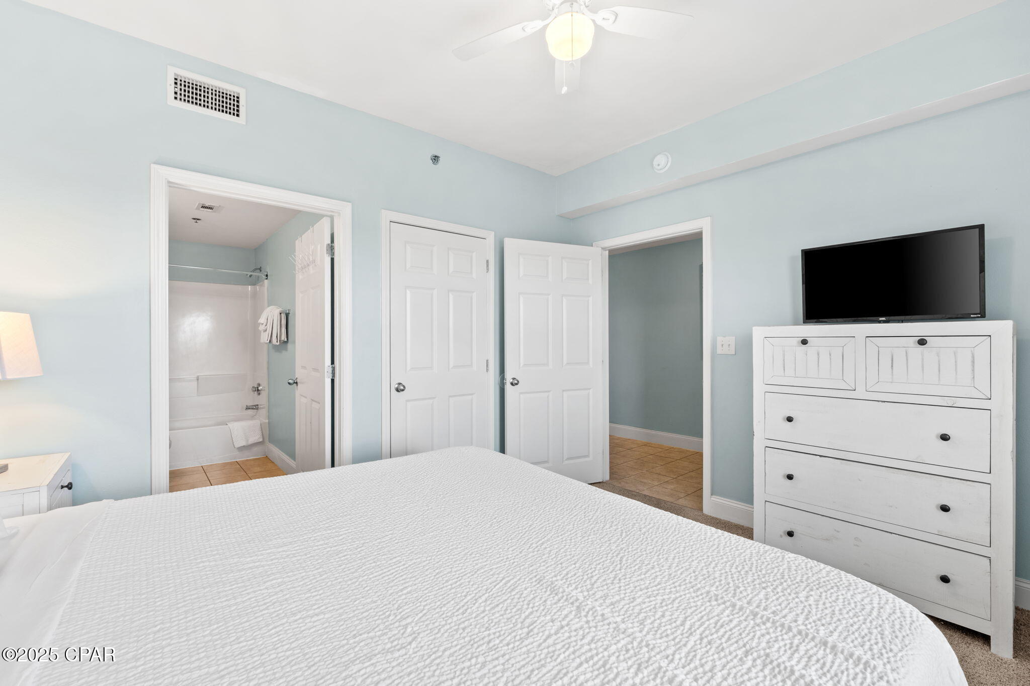 Laketown Wharf - Residential