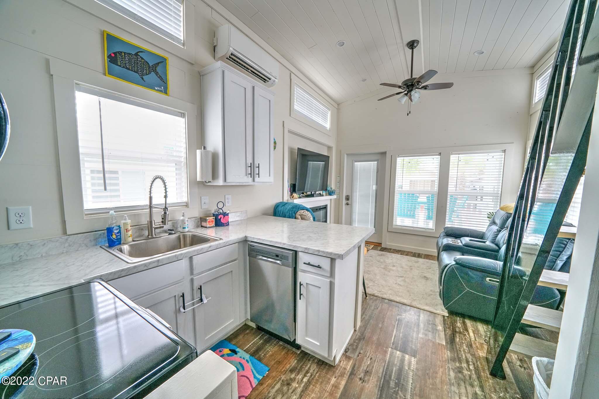 Venture Out Travel Trail - Residential