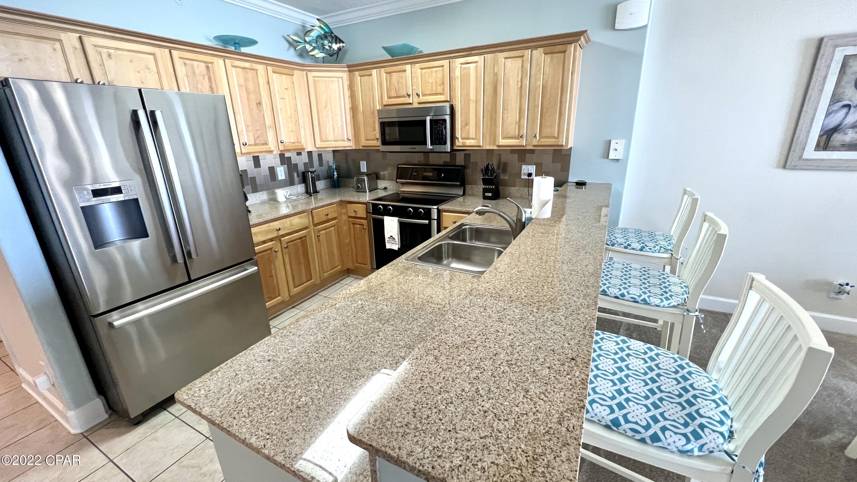 Tropic Winds - Residential