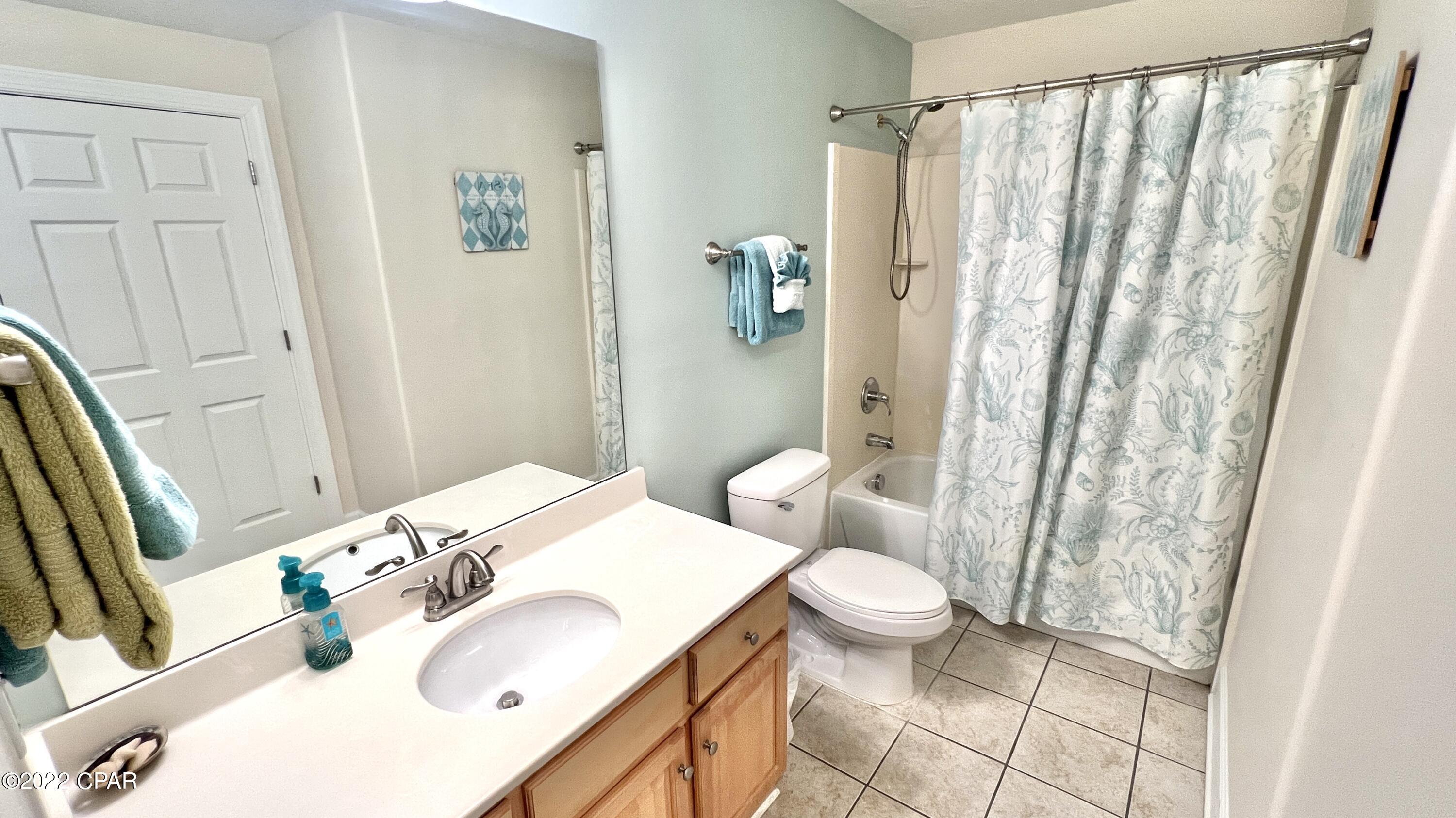 Tropic Winds - Residential