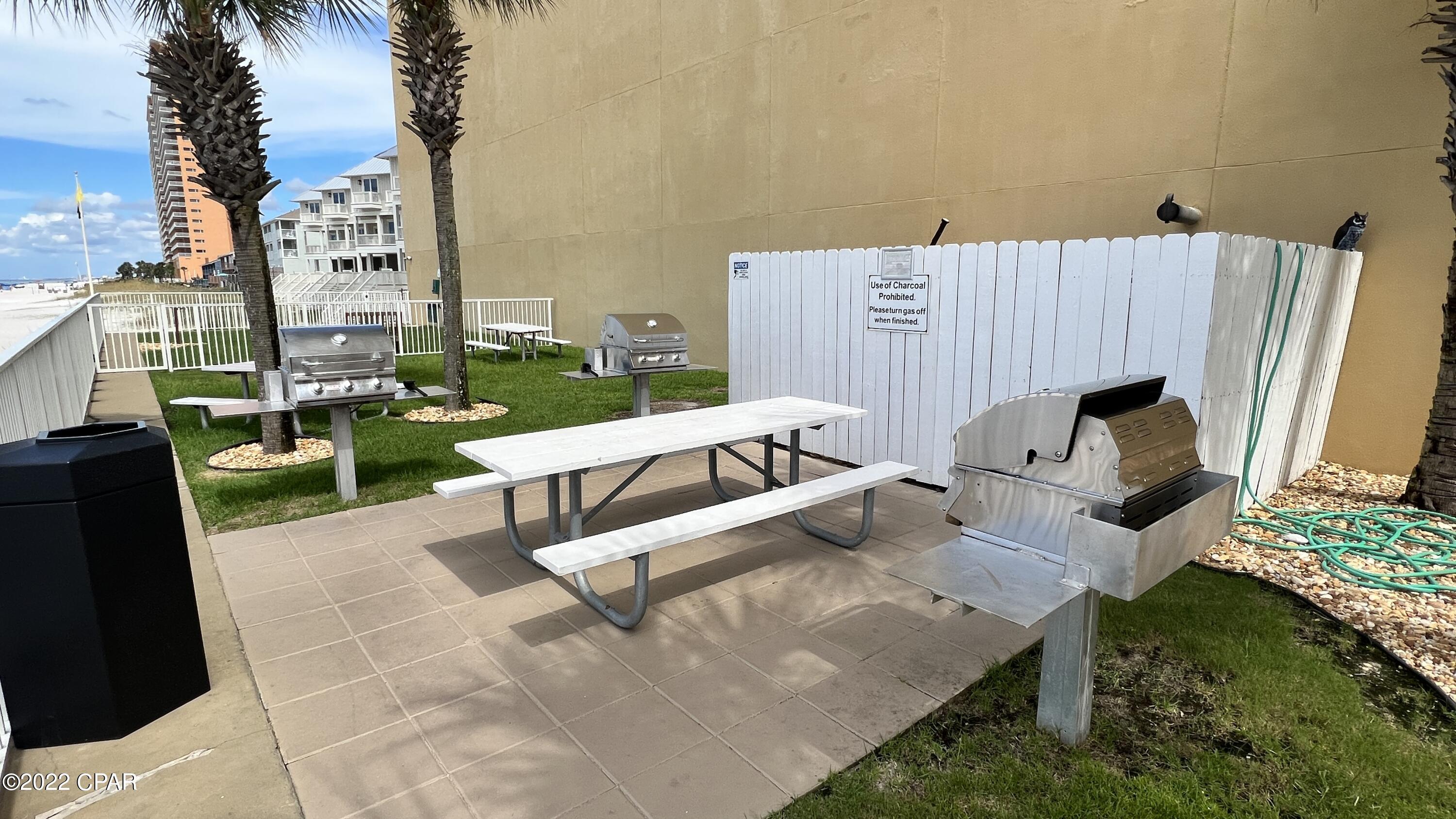 Tropic Winds - Residential