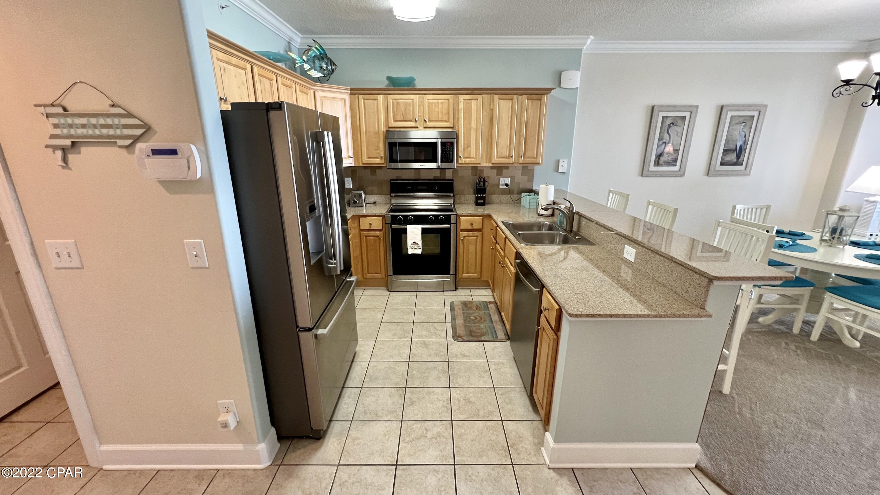 Tropic Winds - Residential