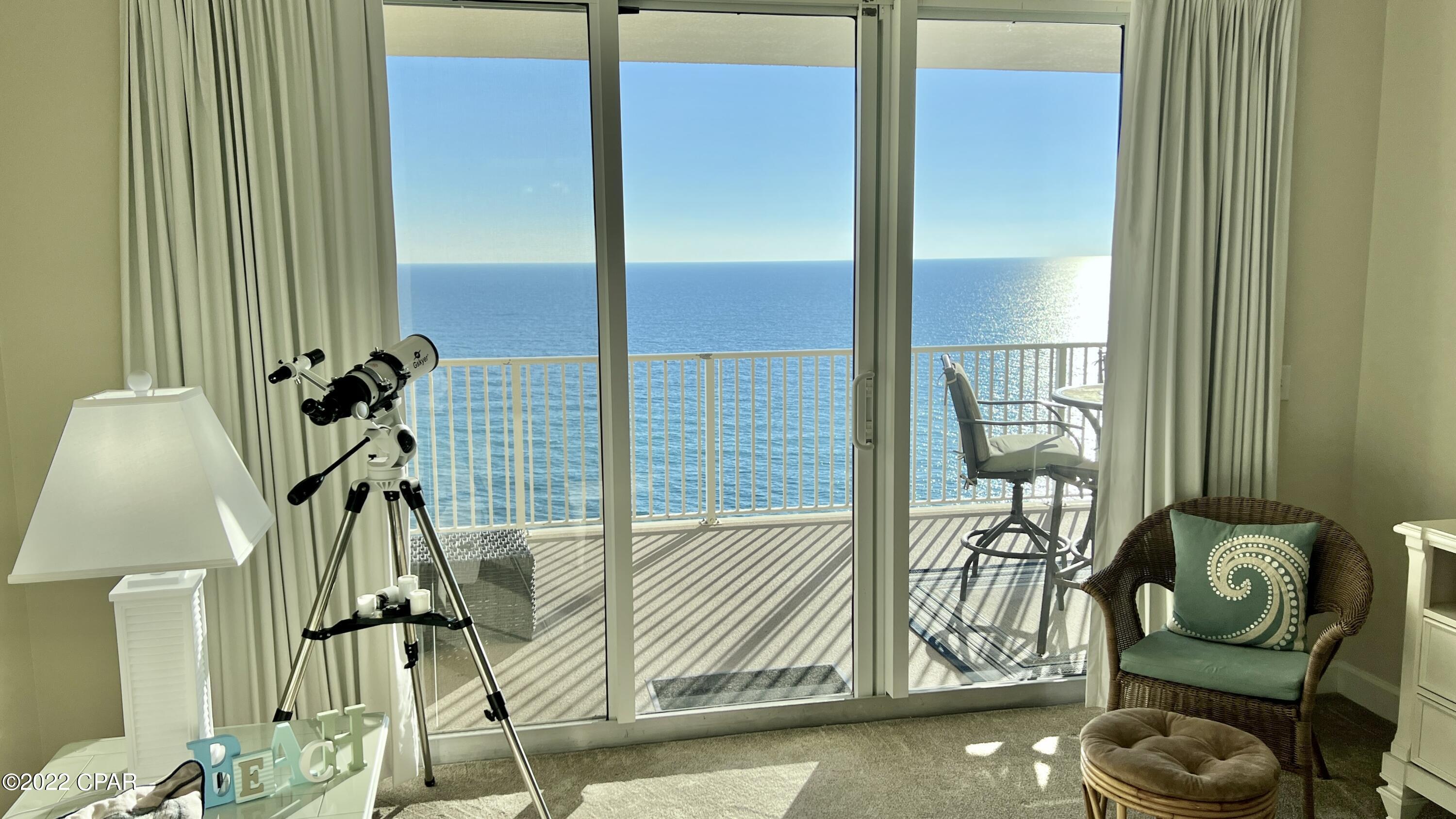 Tropic Winds - Residential