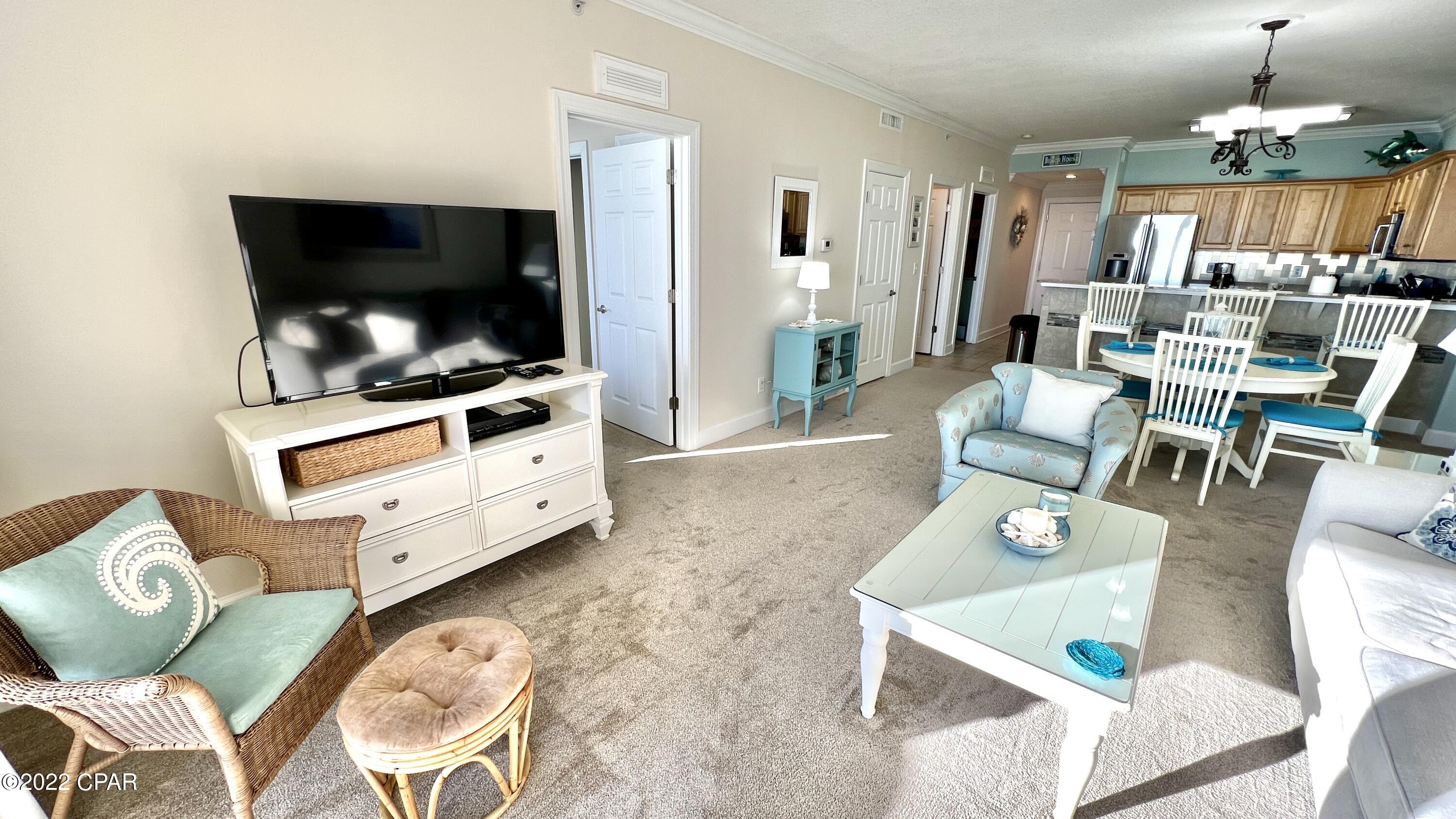 Tropic Winds - Residential