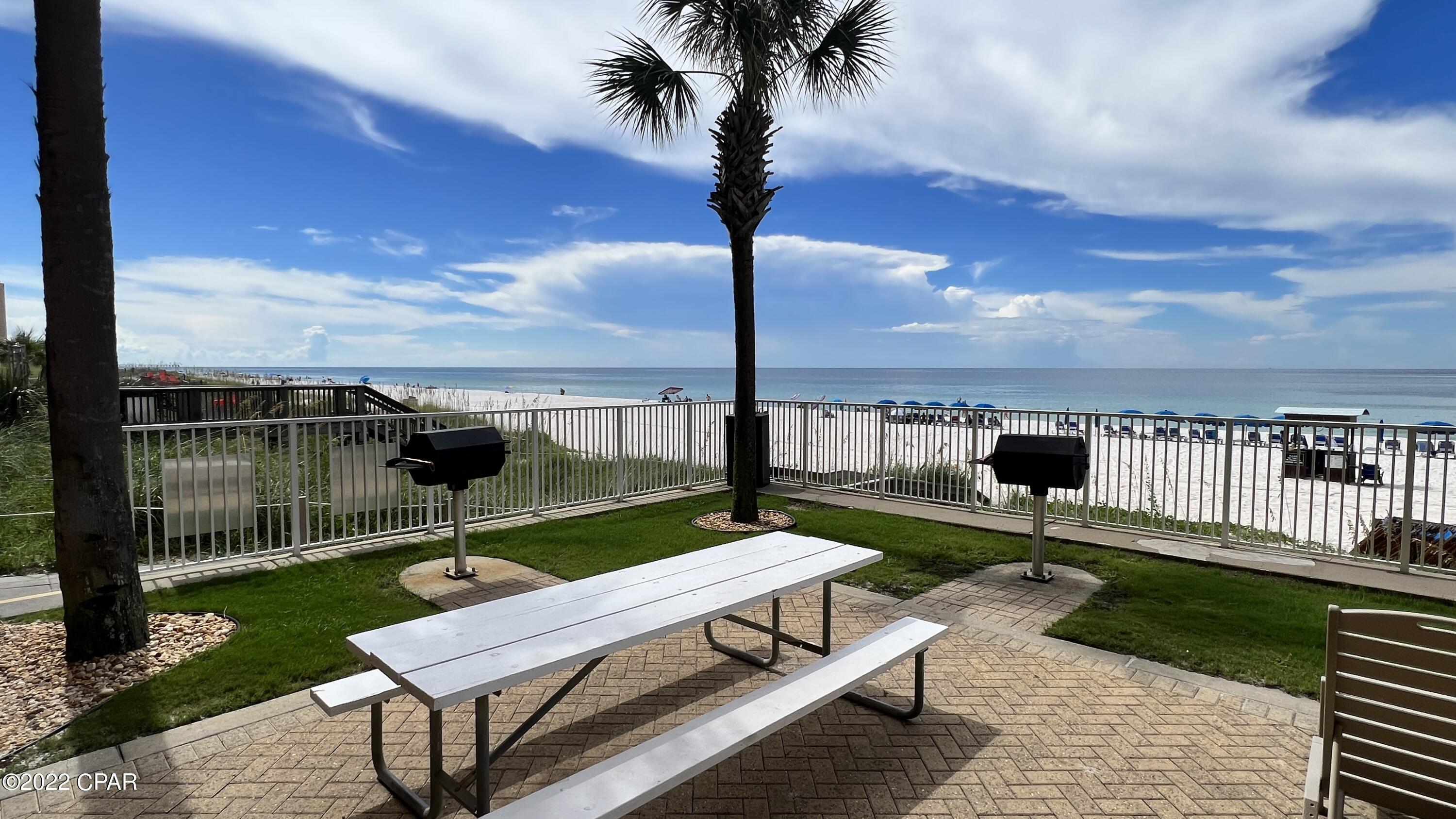 Tropic Winds - Residential