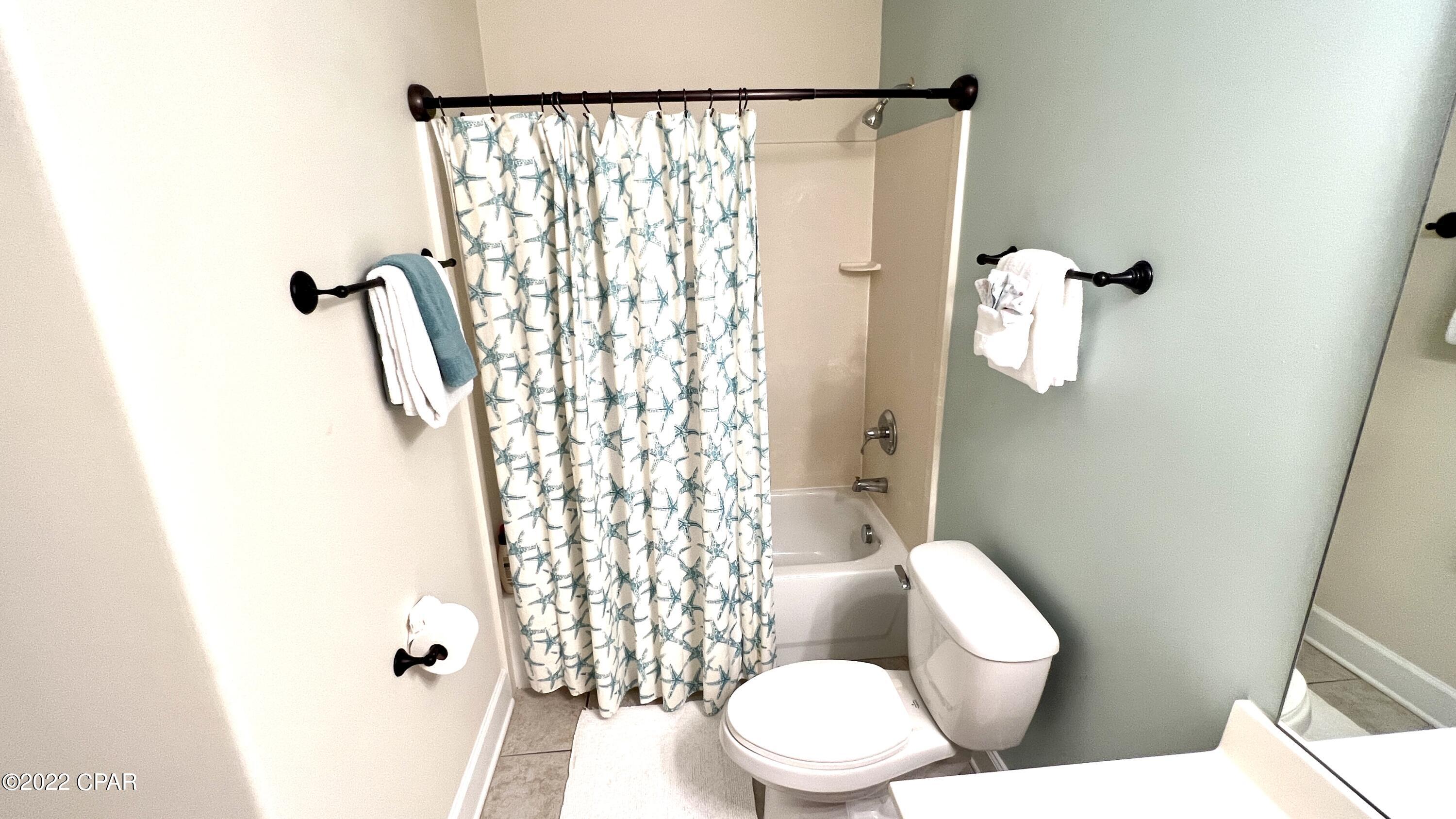 Tropic Winds - Residential