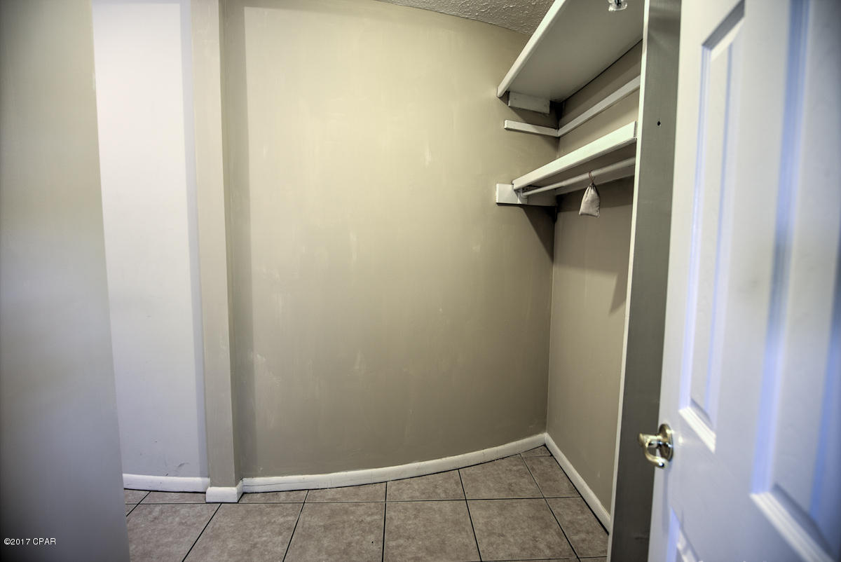 Woodlawn Unit 4 - Residential