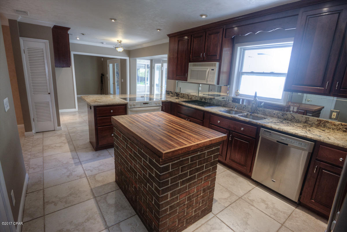 Woodlawn Unit 4 - Residential