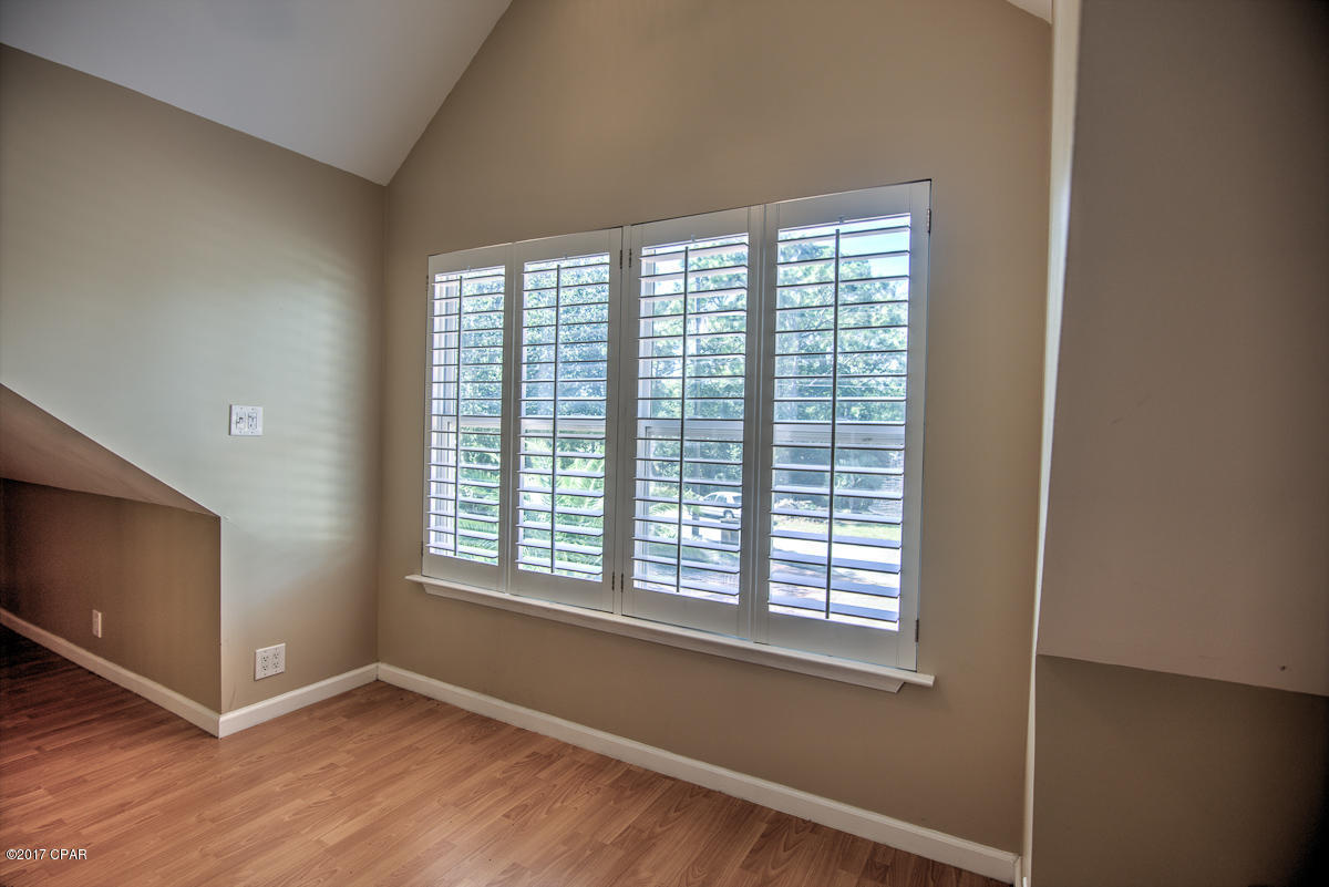 Woodlawn Unit 4 - Residential