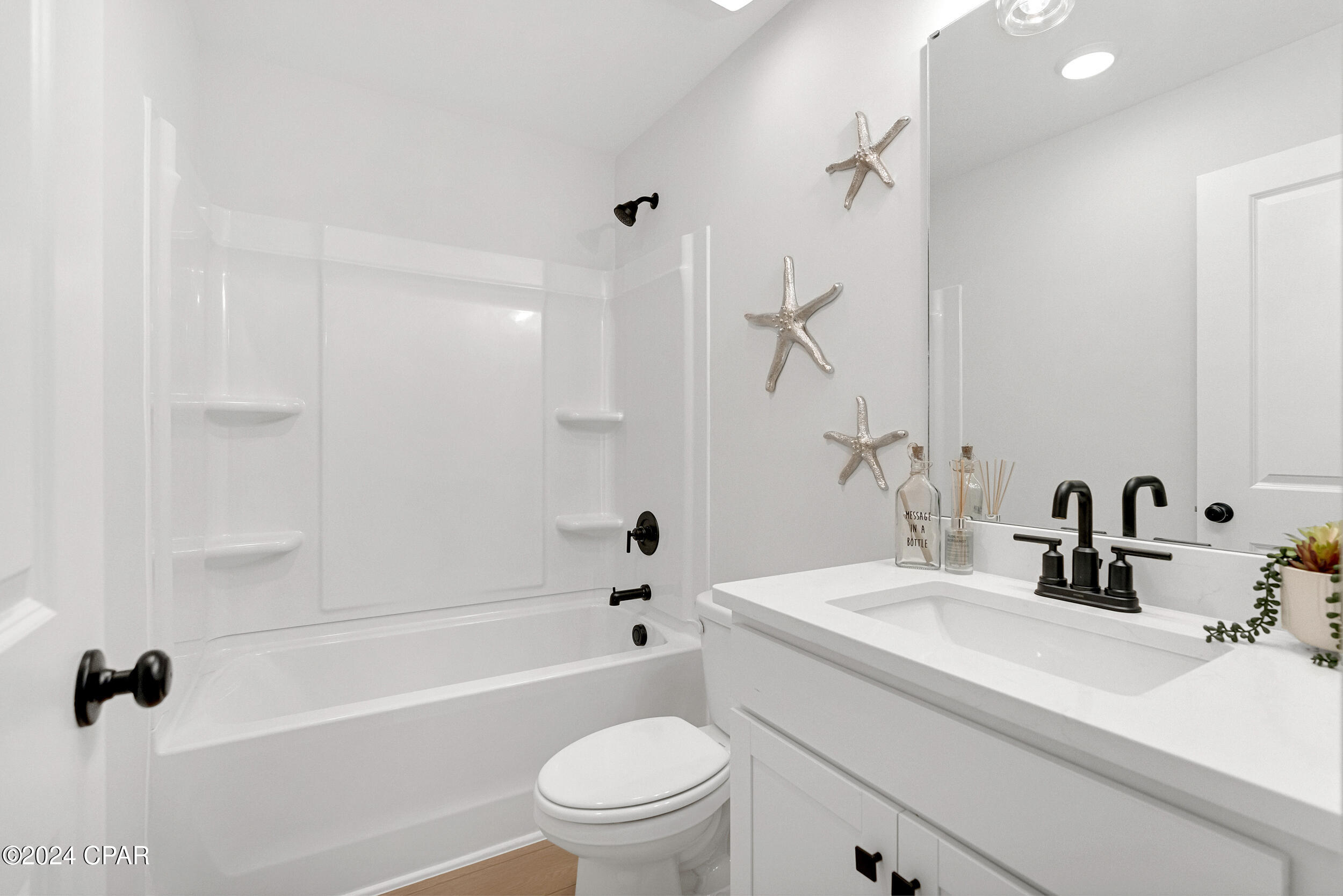 Colonial Landing - Residential