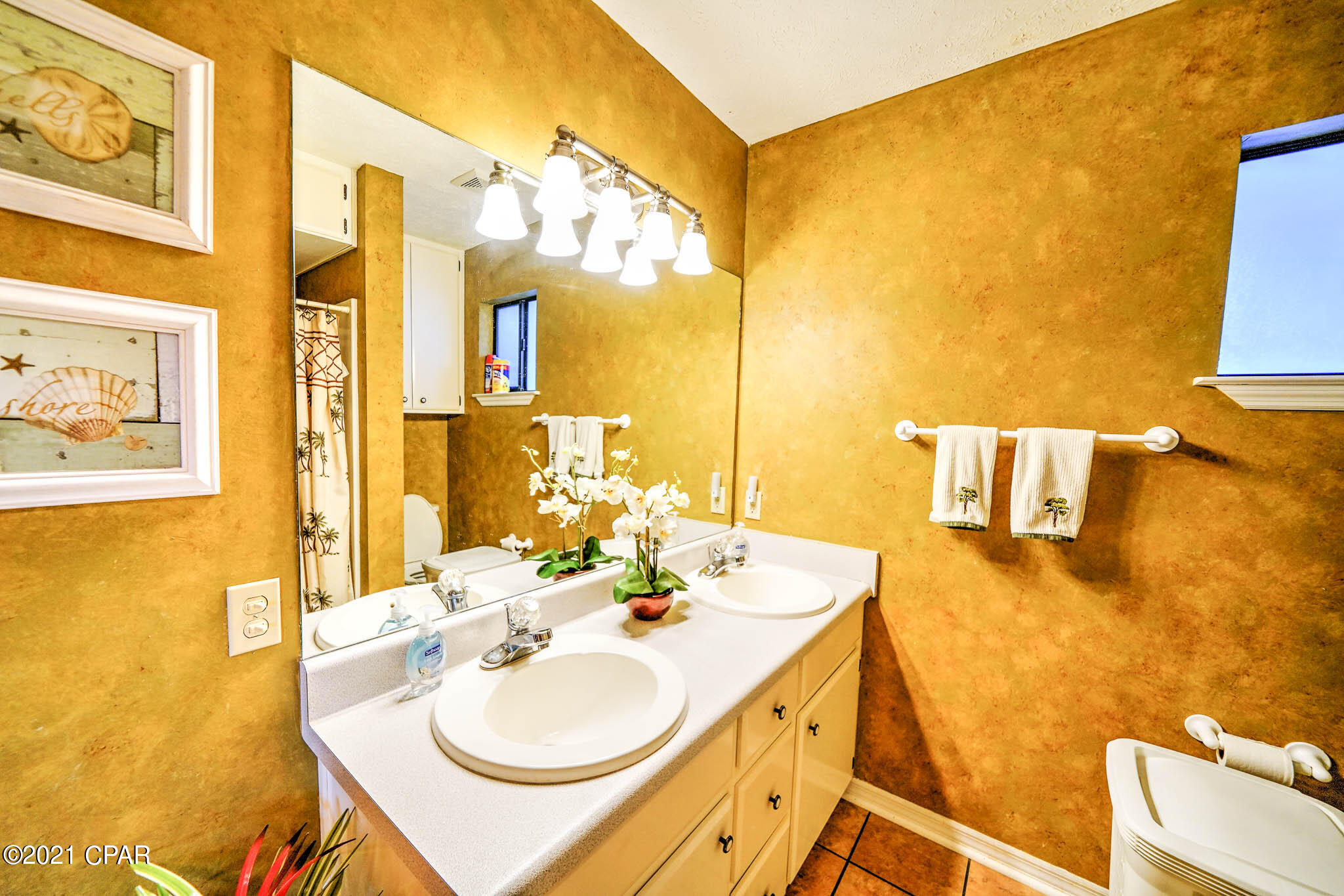 Venture Out Travel Trail - Residential