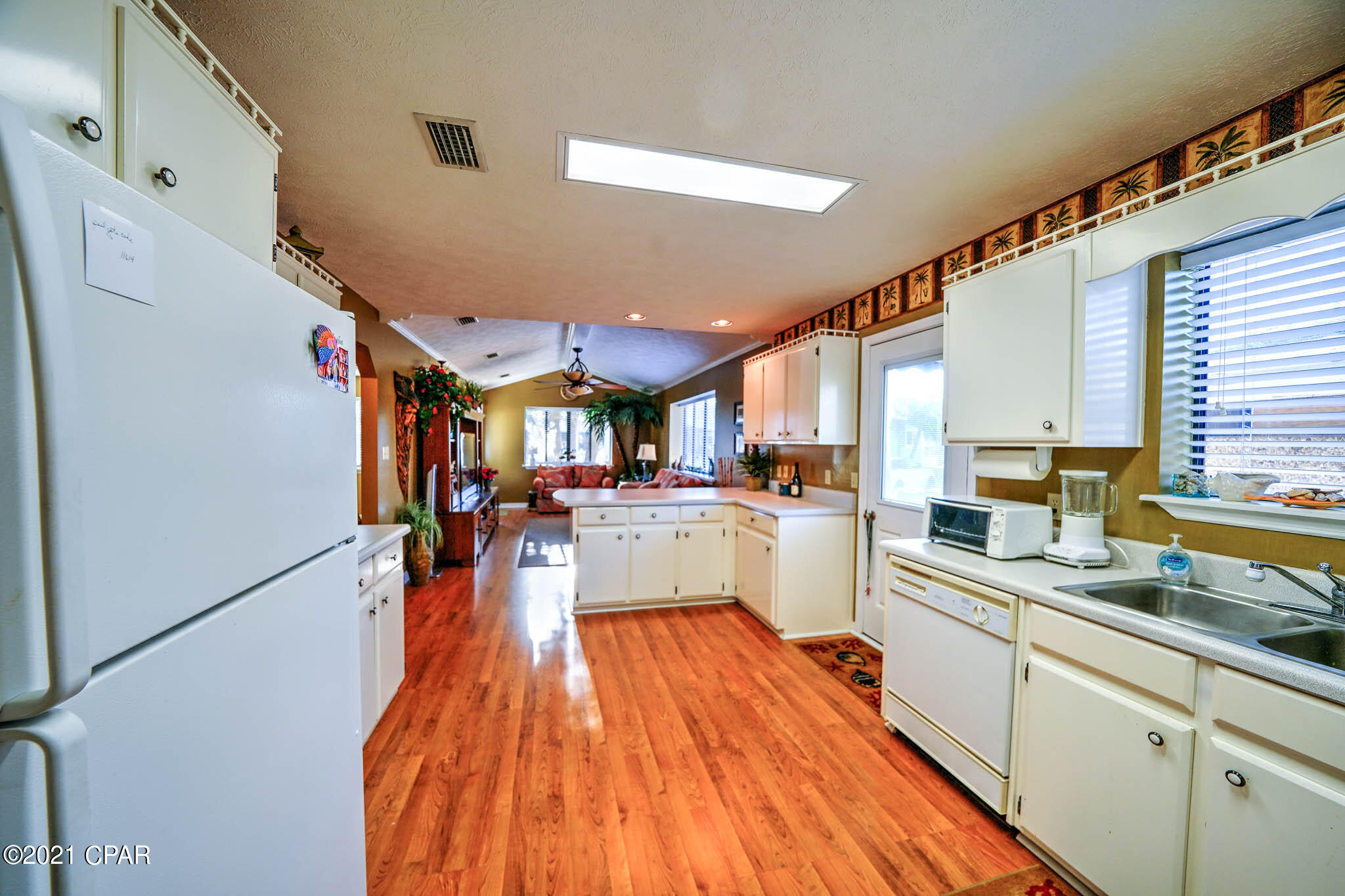 Venture Out Travel Trail - Residential