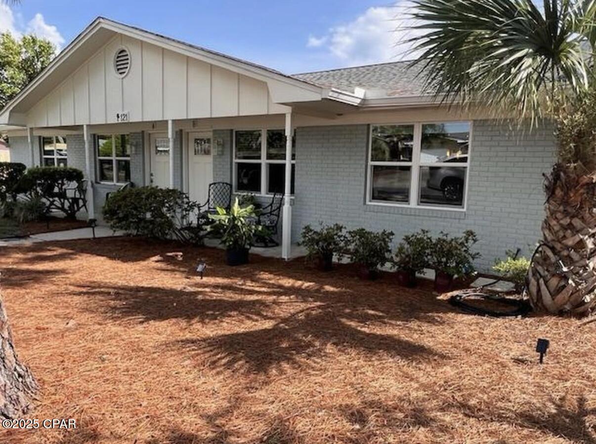 Lakeside Villas - Residential