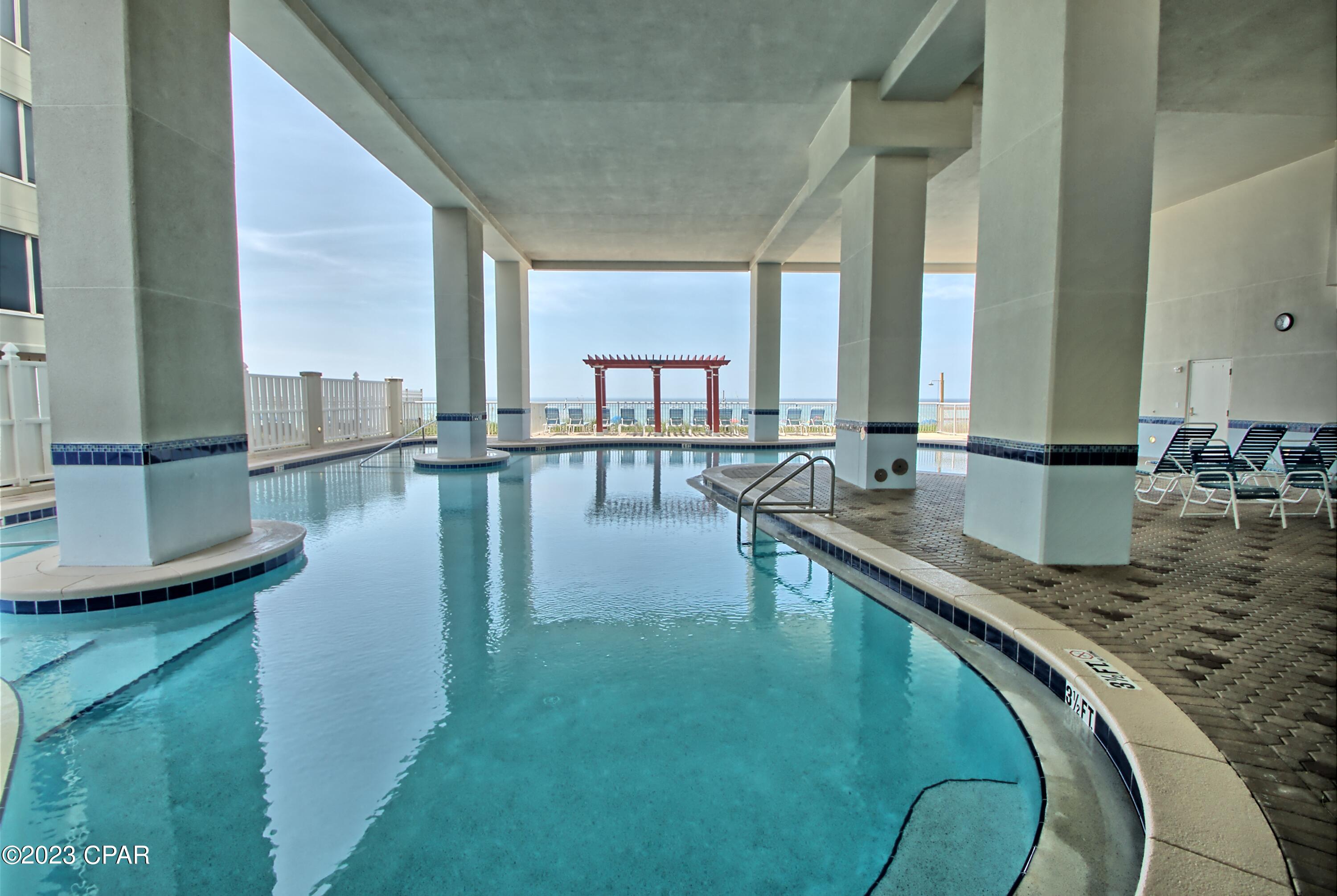 Majestic Beach Tower I - Residential