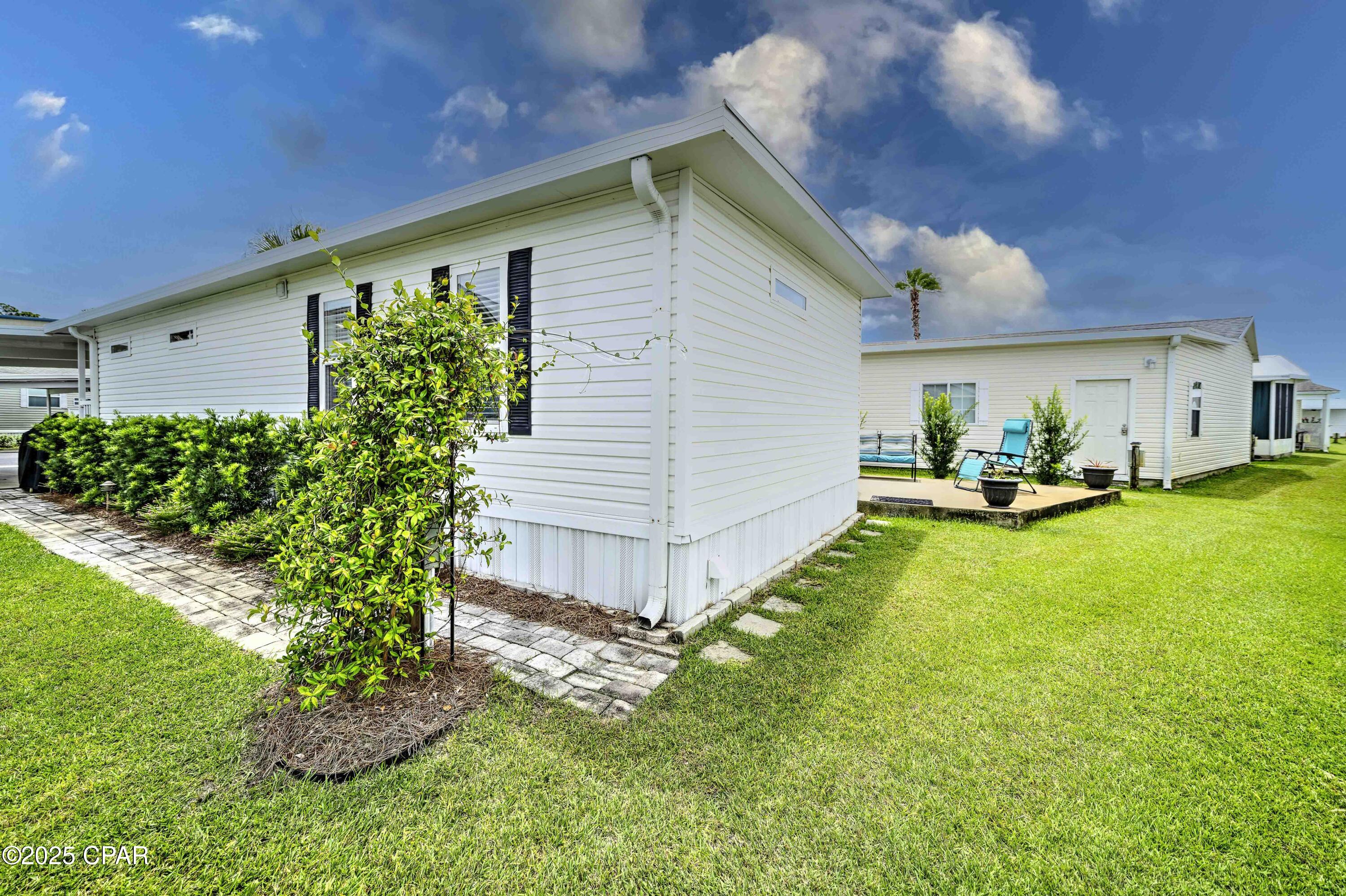 Emerald Pointe Resort - Residential