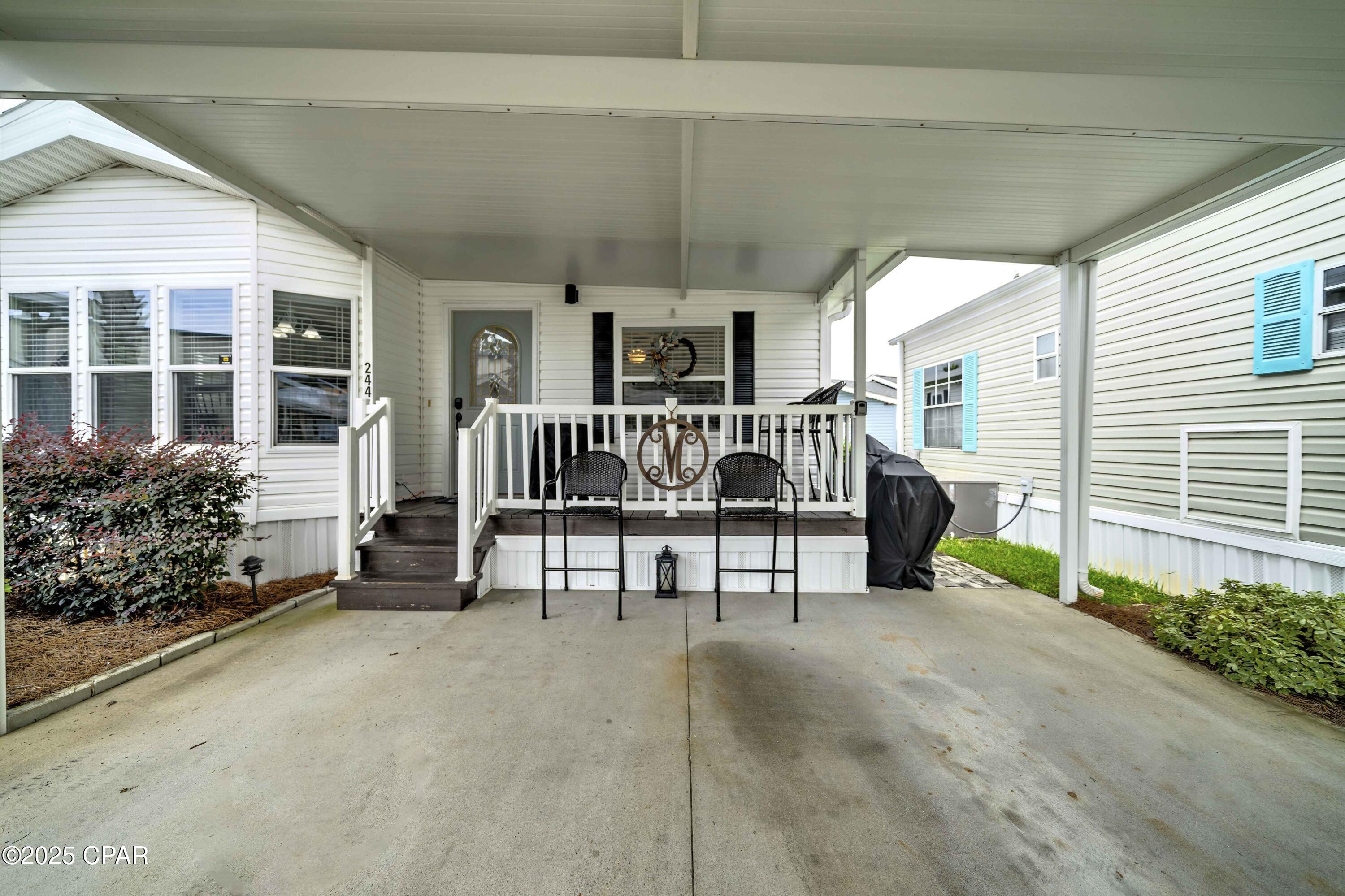 Emerald Pointe Resort - Residential