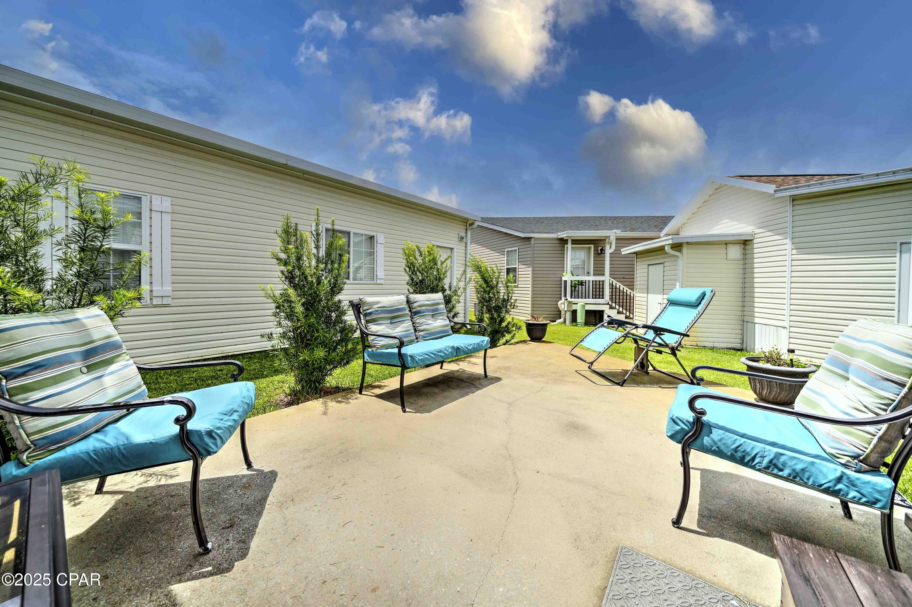 Emerald Pointe Resort - Residential