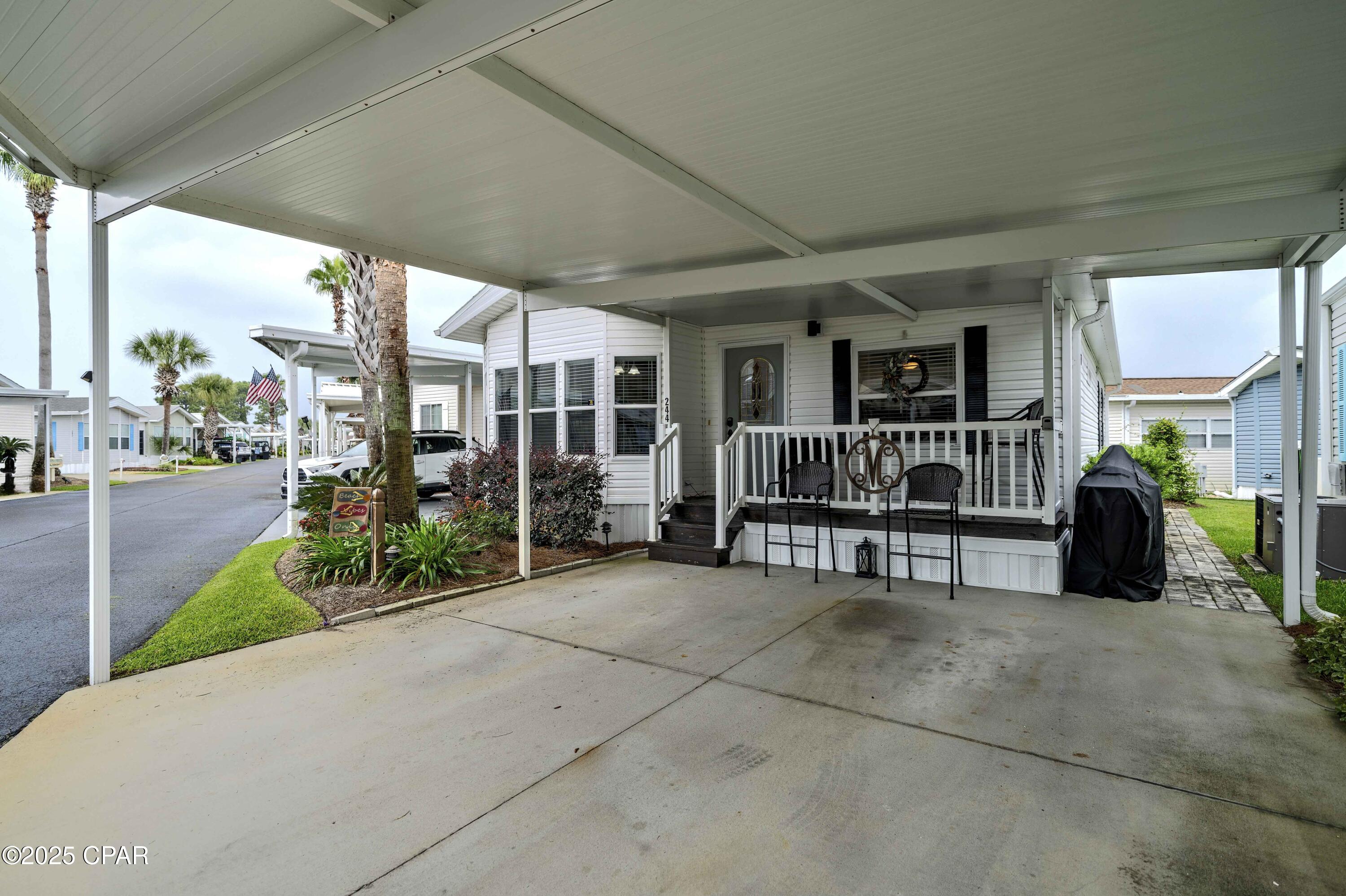 Emerald Pointe Resort - Residential