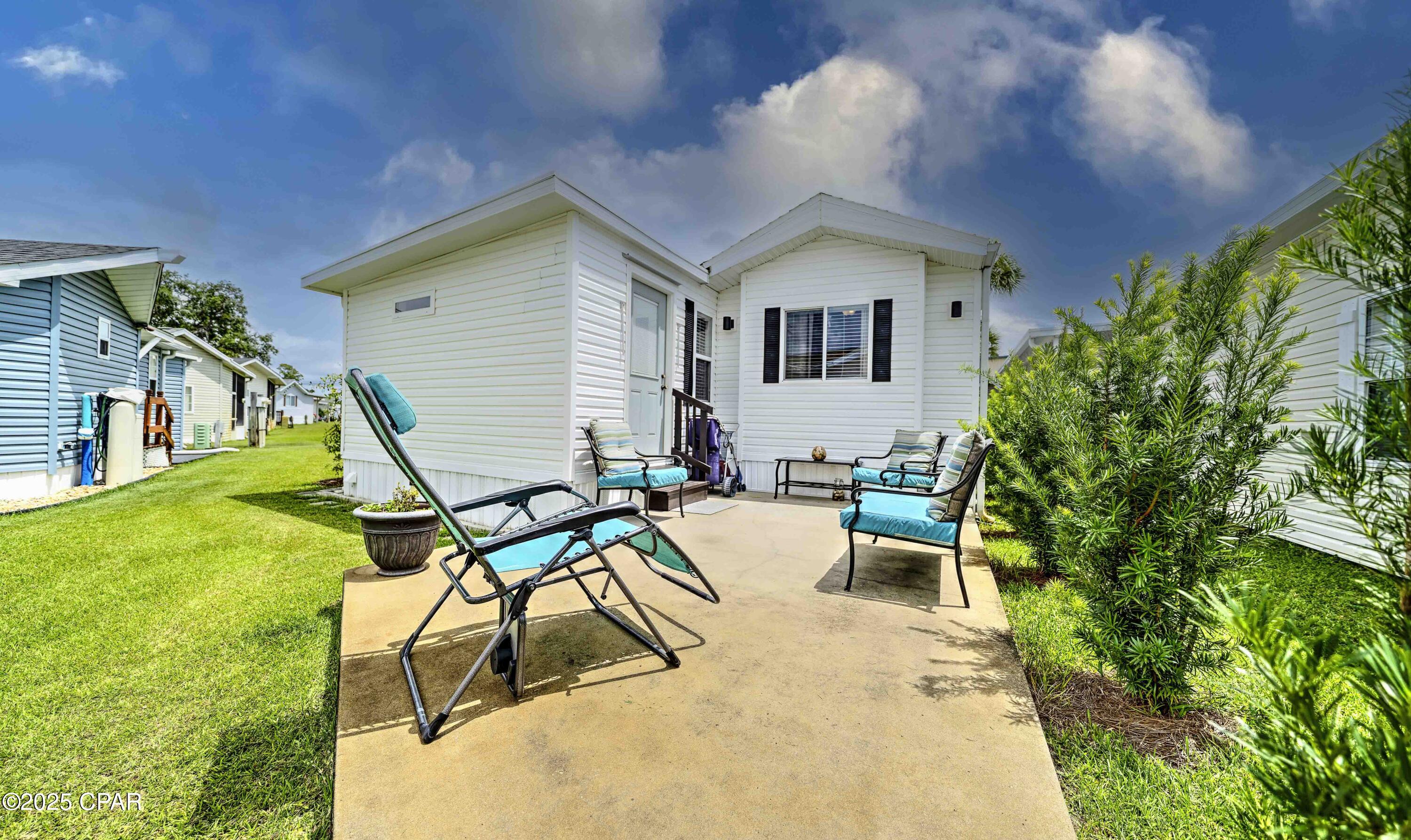 Emerald Pointe Resort - Residential