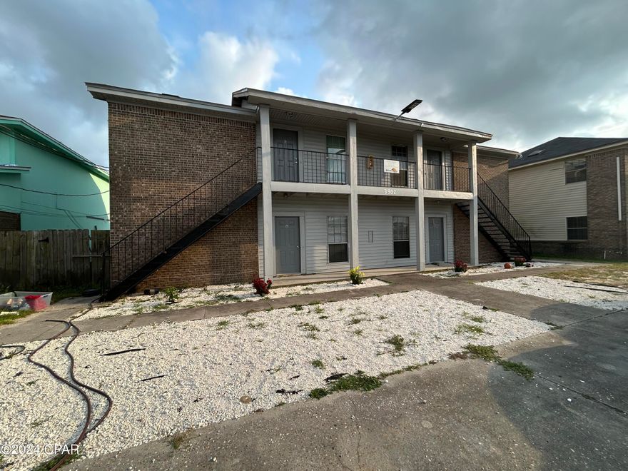 DO NOT MISS THIS OPPORTUNITY! 
I've got a fantastic opportunity for all you investors out there. We're talking about a Quad Plex at
 3902 Wave Ave with units A, B, C, and D. 
Now, let's get into the details:

**Property Highlights:**
- New HVAC systems in all units !
- The flooring has been renovated, giving these units a fresh  feel.
- Each unit comes with washer and dryer hookups - super convenient for tenants.
- We're talking about 2 bedrooms and 1 bathroom in each unit, plus a nice-sized living room.
- There's a fenced-in backyard area, 
4 Meters for each of the units
-It is centrally located, making it easy to get anywhere you need to go.
Walk to the convenient store.


**Financial Breakdown:**
- Right now, two units are  rented for $1,300 a month.
- unit A just rented for $1325.
Unit D could potentially bring in $1350-$1400
-please verify measurements if important 

Now, don't miss this chance to get a solid investment.  It's a great way to build some steady income. So, what are you waiting for? Reach out for more details and schedule a viewing. 

Make an offer TODAY!