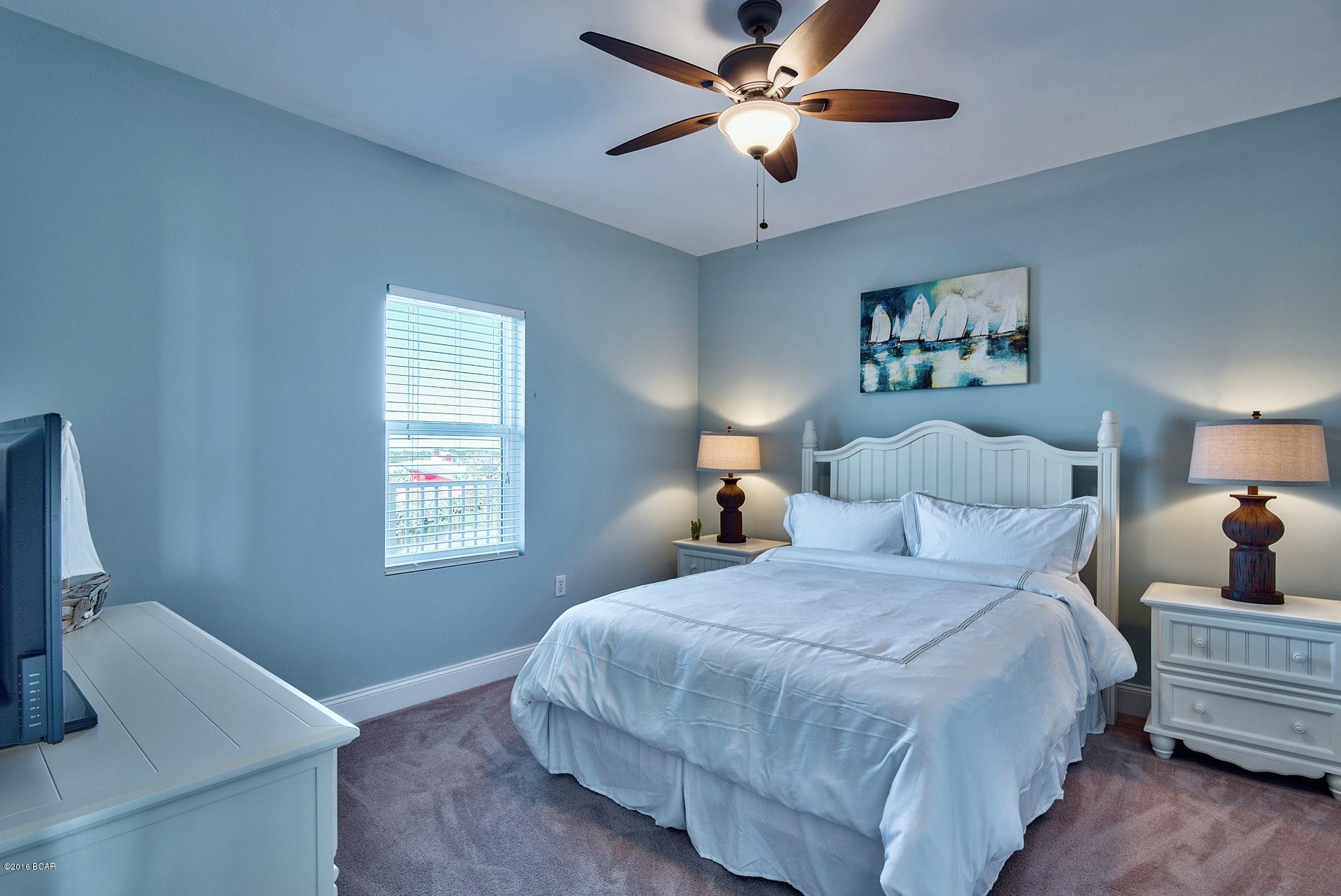 Laketown Wharf - Residential