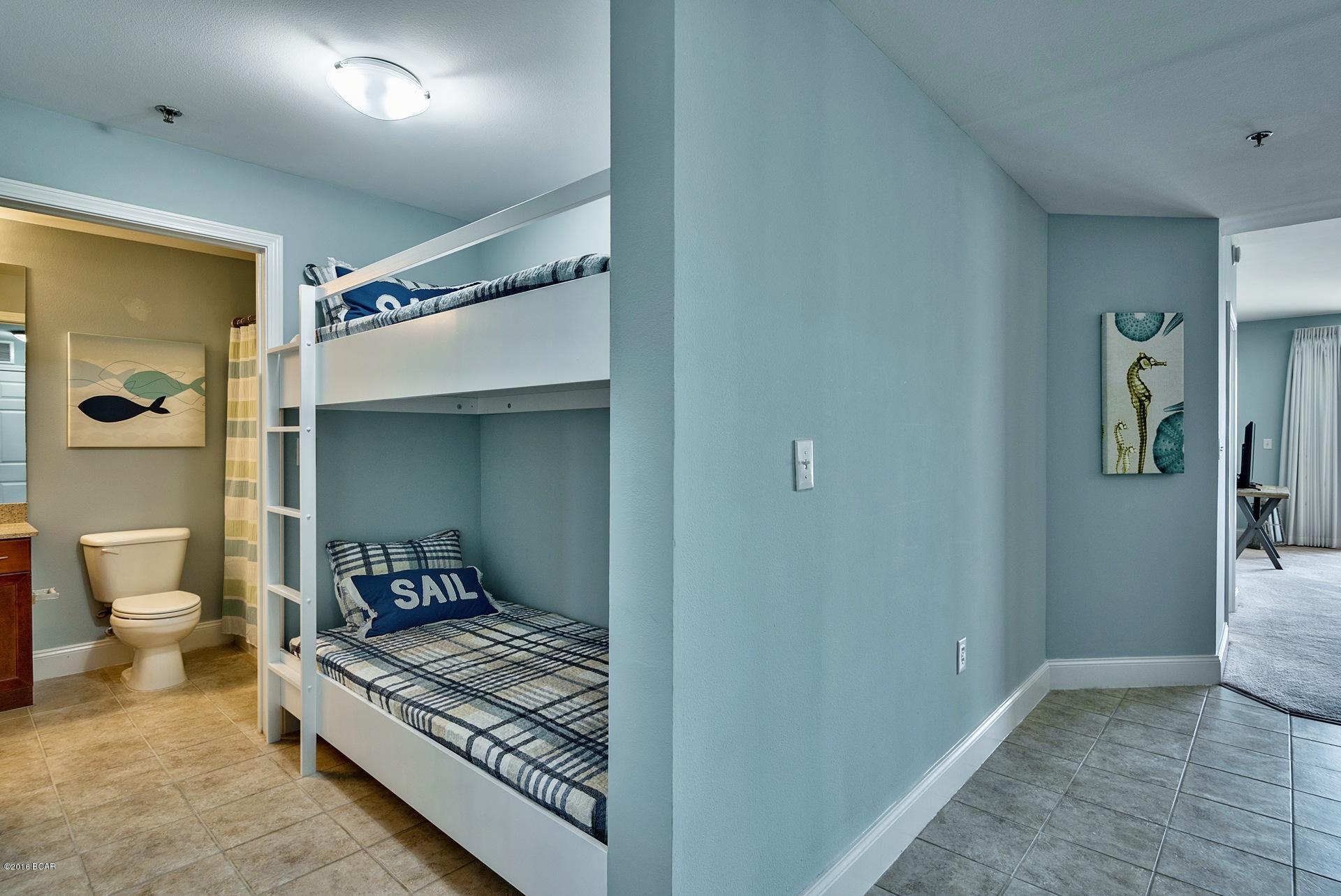 Laketown Wharf - Residential