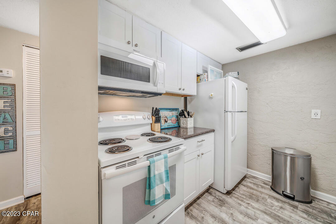 Grand Lagoon Cove Condominium - Residential