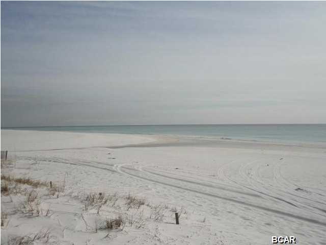 Commodores Re - Residential