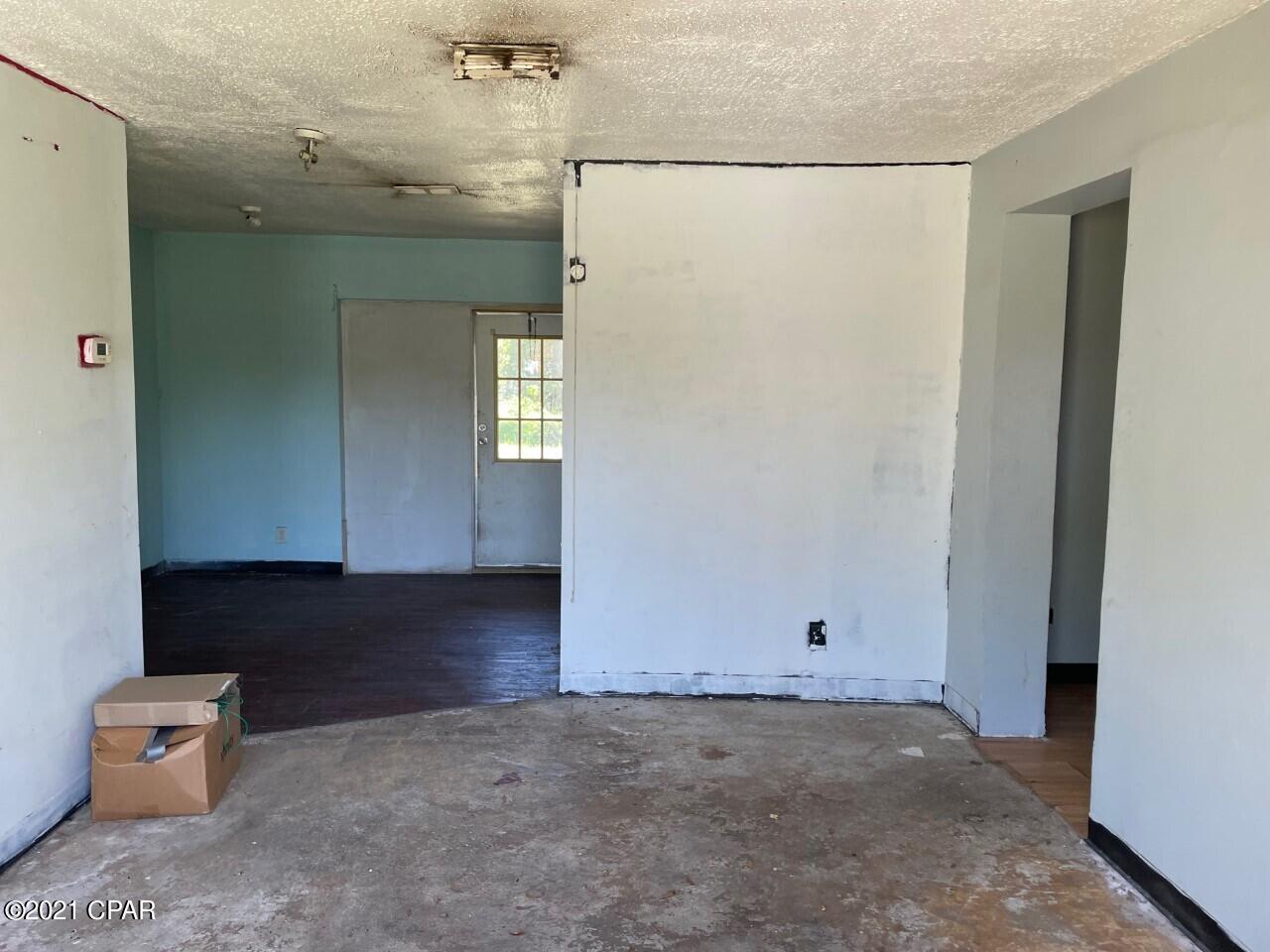 Old Orchard 1st Add - Residential