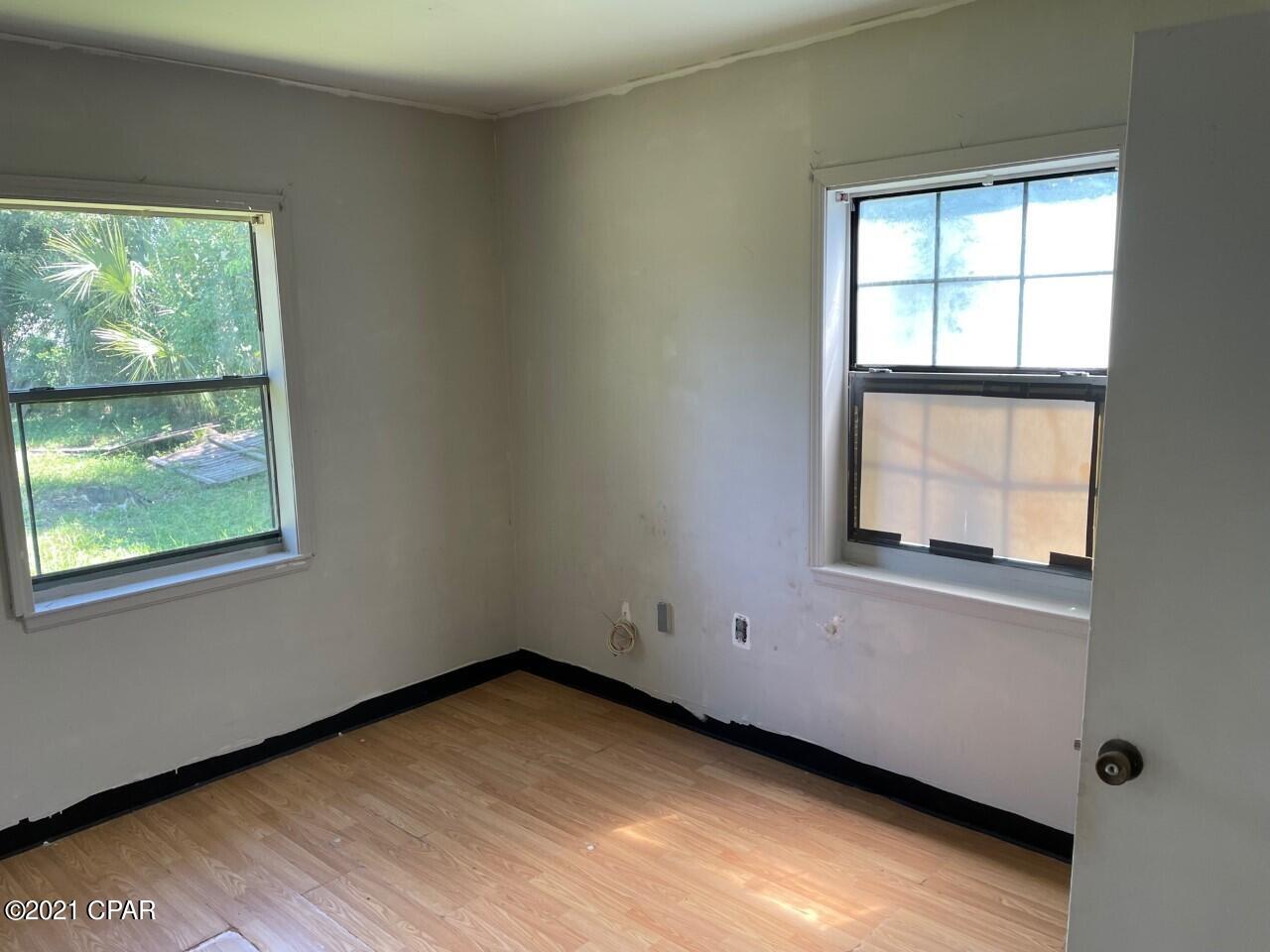 Old Orchard 1st Add - Residential