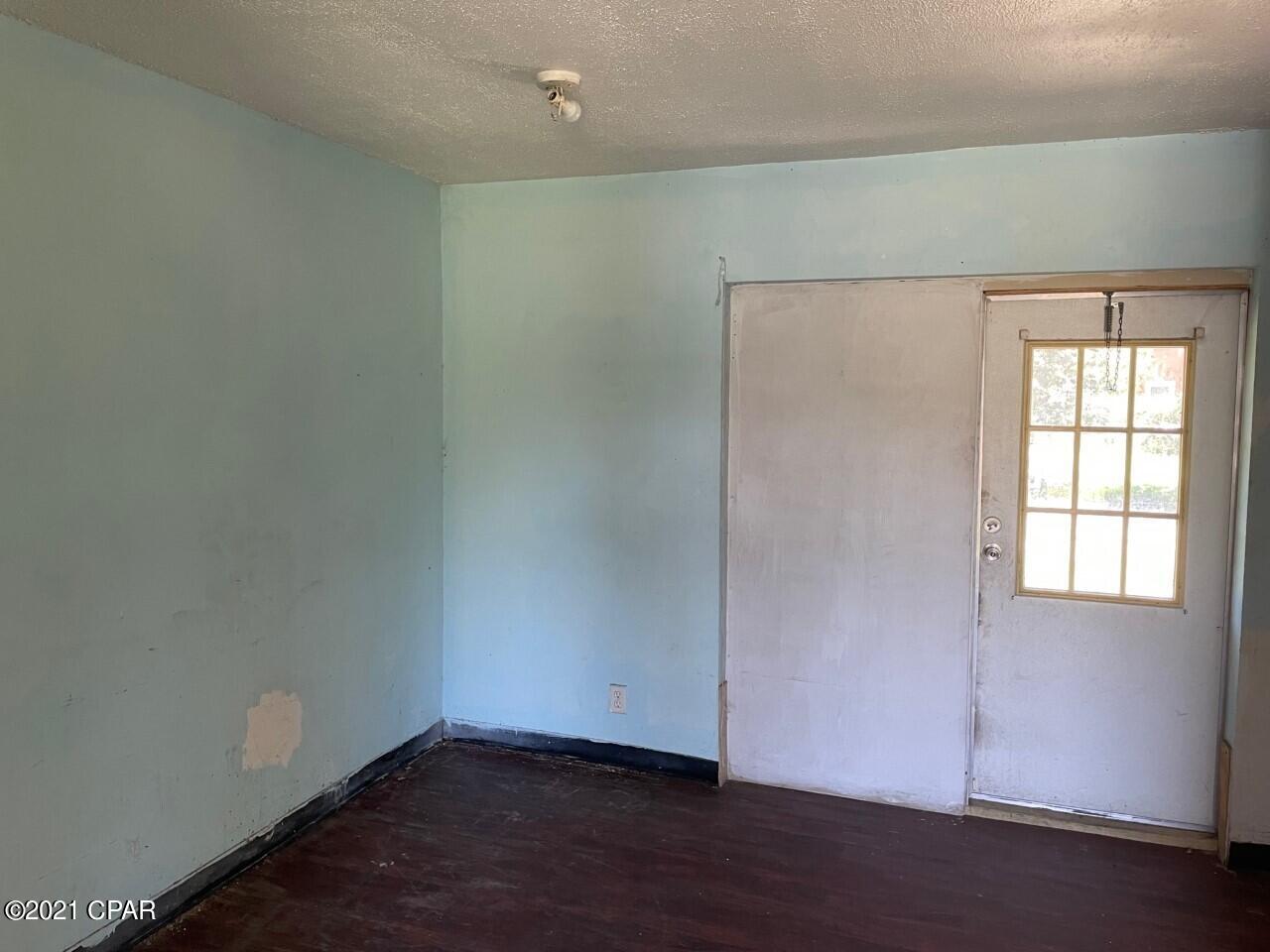 Old Orchard 1st Add - Residential